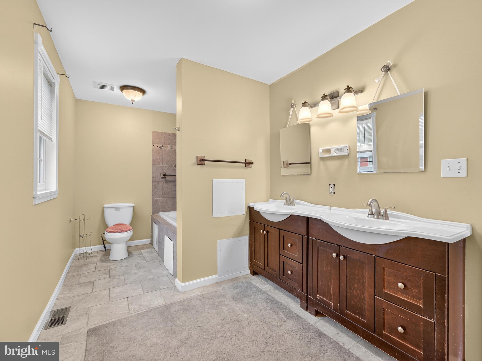 BRIARCLIFF - Residential