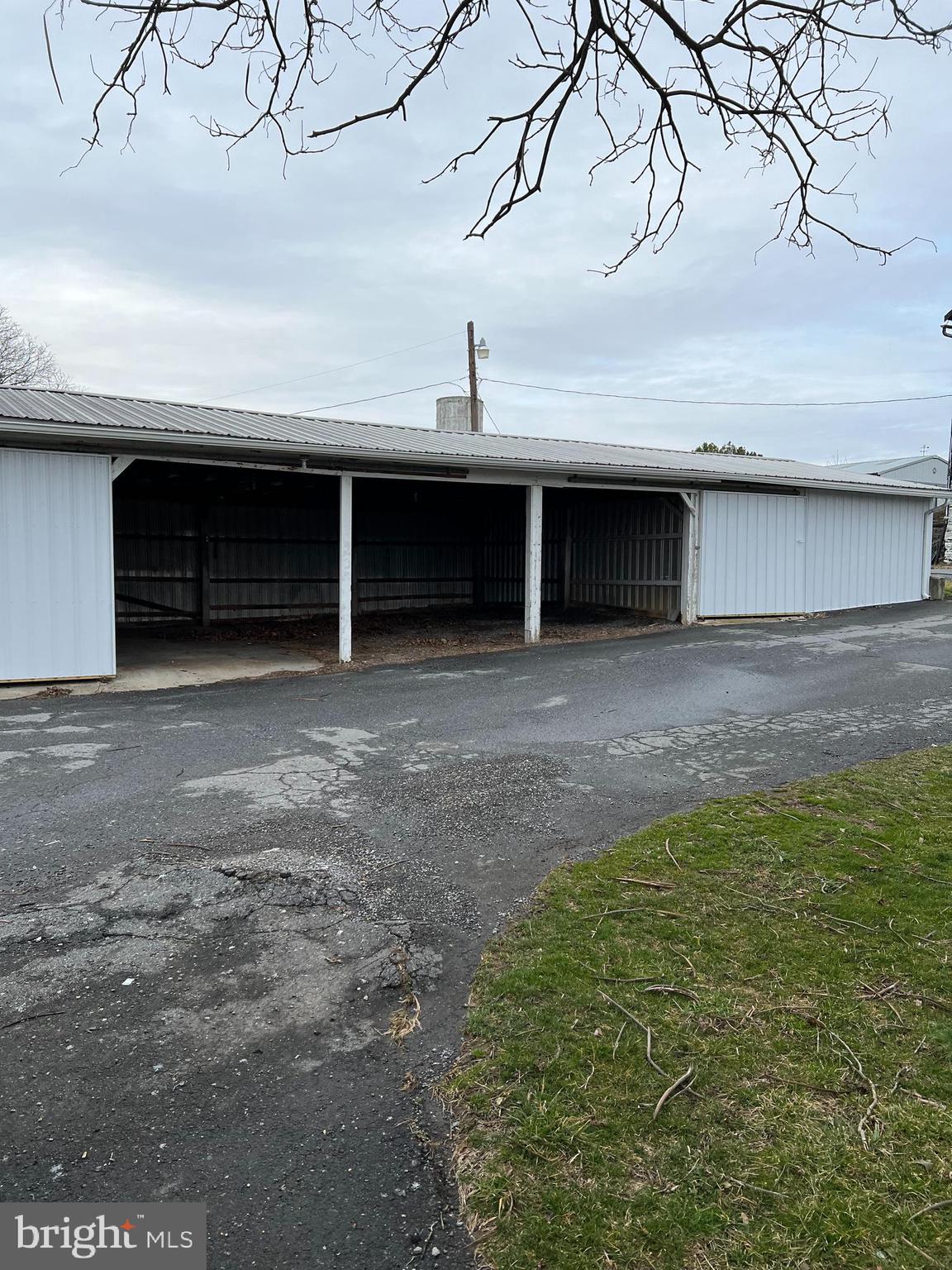 URBANA - Residential Lease