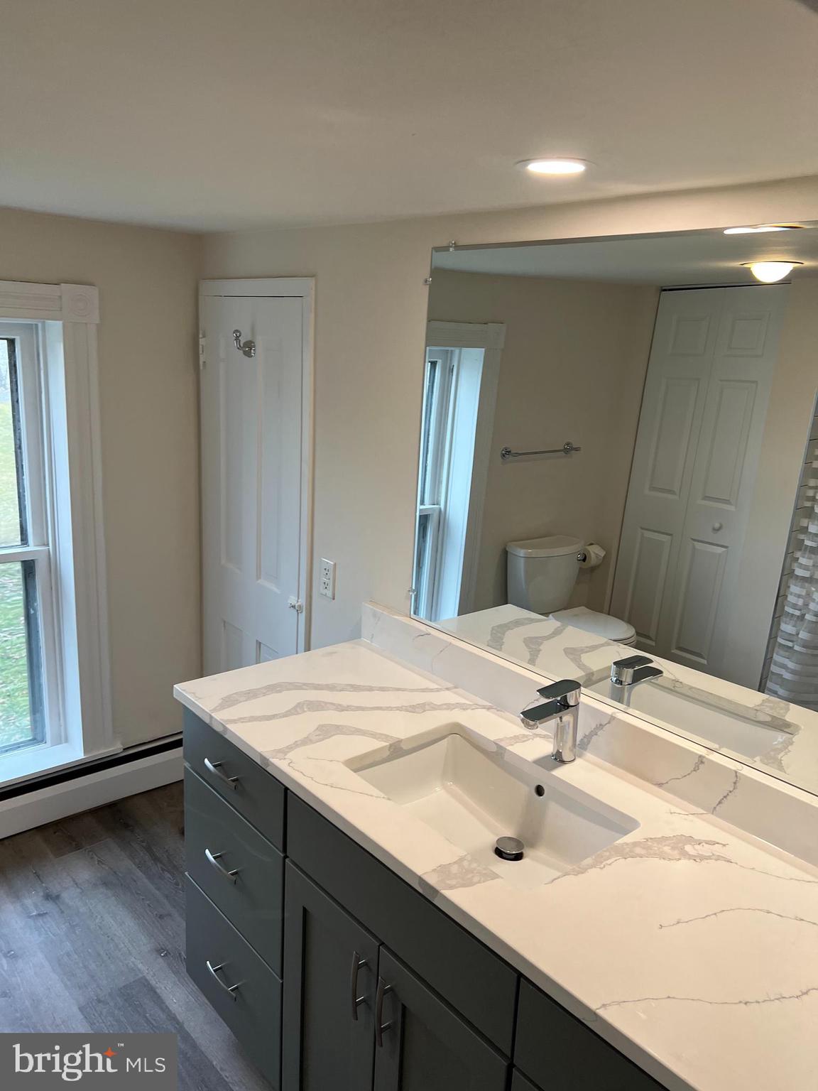 URBANA - Residential Lease