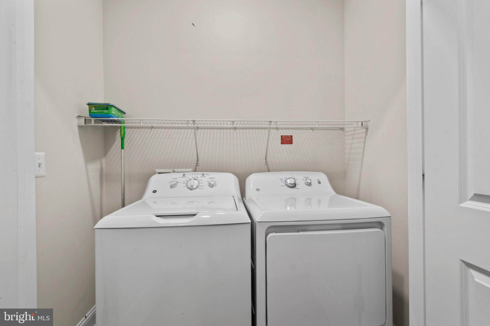 REGENCY AT ASHBURN - Residential