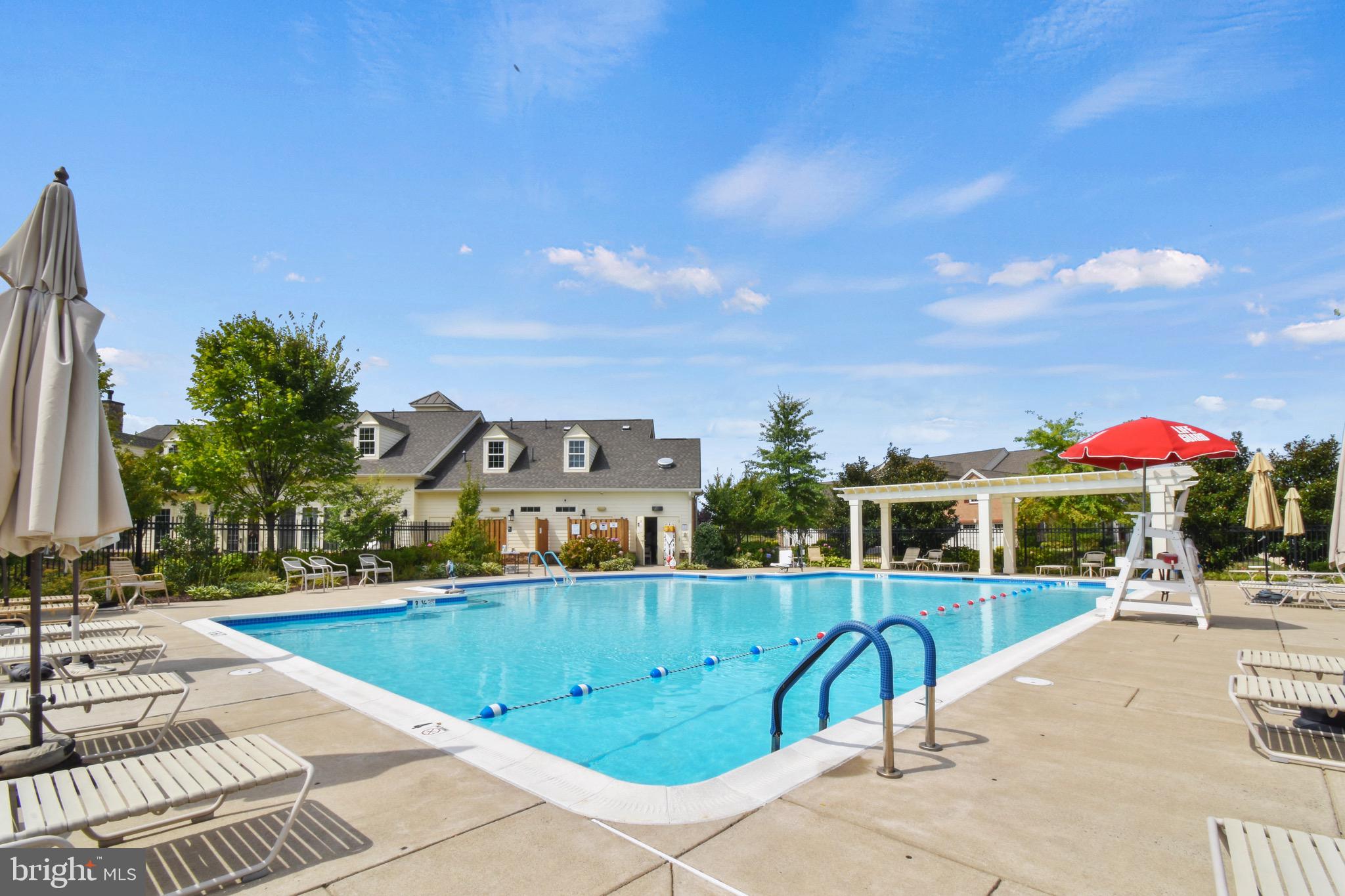 REGENCY AT ASHBURN - Residential