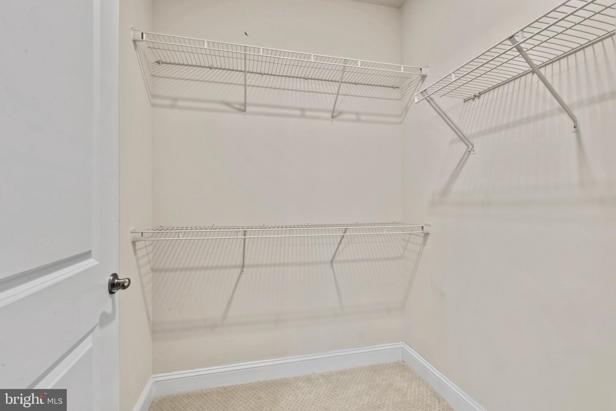 REGENCY AT ASHBURN - Residential