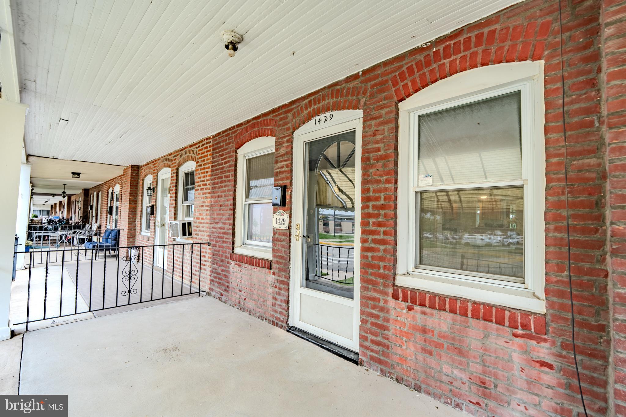 1429 LAWRENCE ROAD