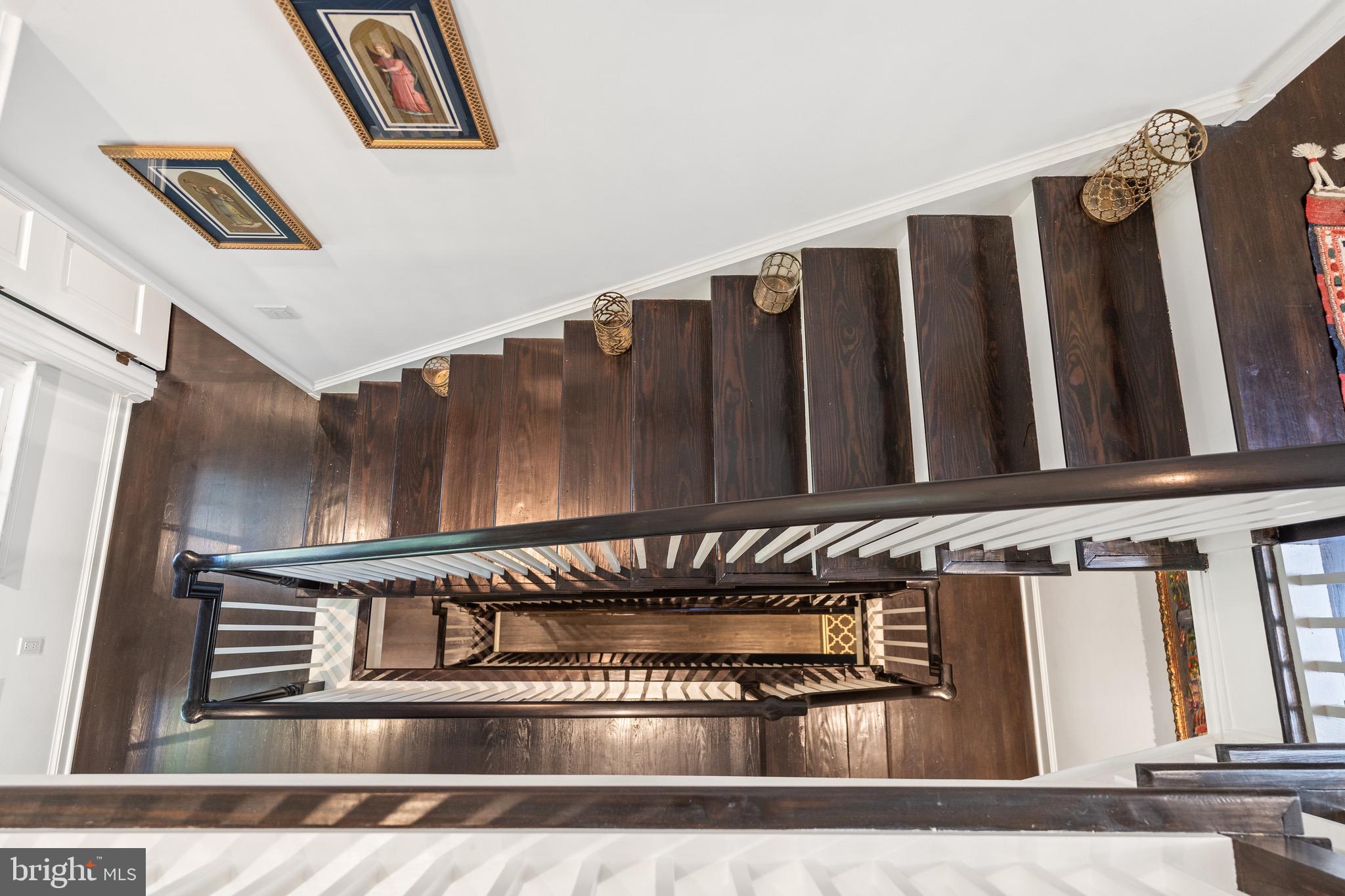 ARCTURUS ON THE POTOMAC - Residential