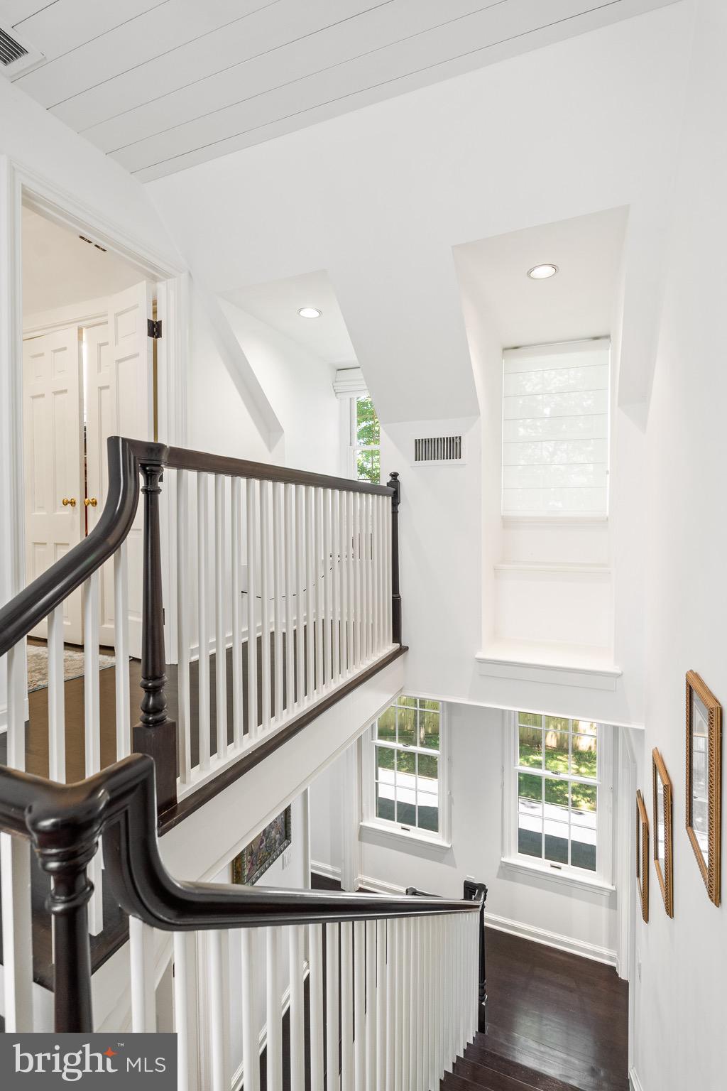 ARCTURUS ON THE POTOMAC - Residential