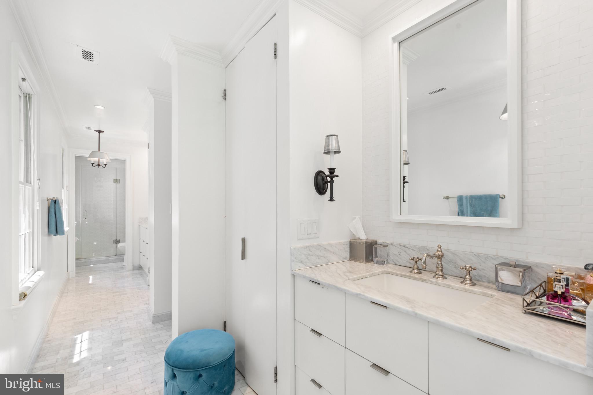 ARCTURUS ON THE POTOMAC - Residential