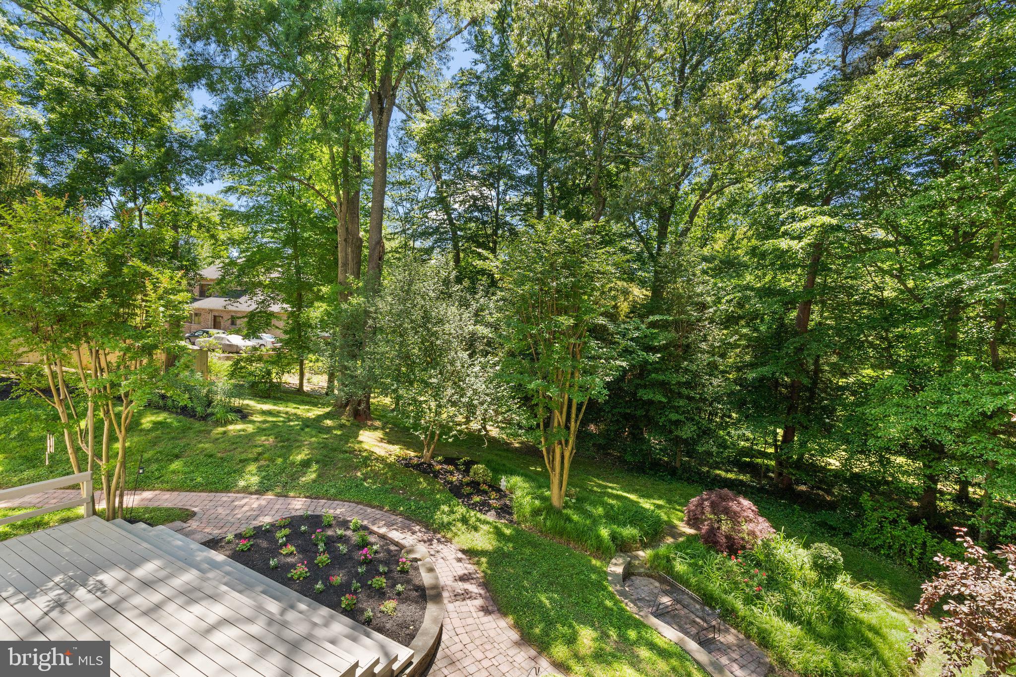 ARCTURUS ON THE POTOMAC - Residential