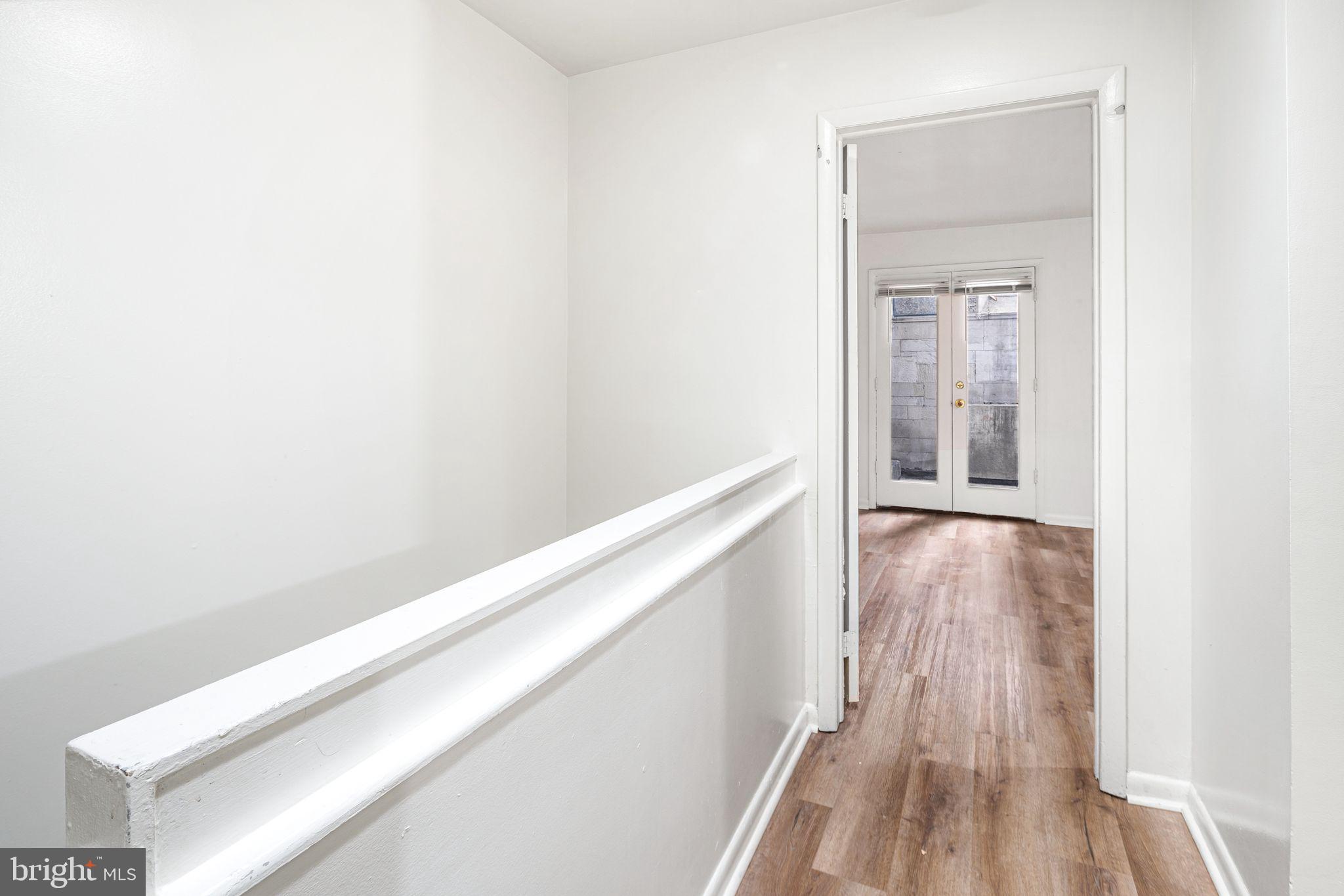 UNIVERSITY CITY - Residential Lease