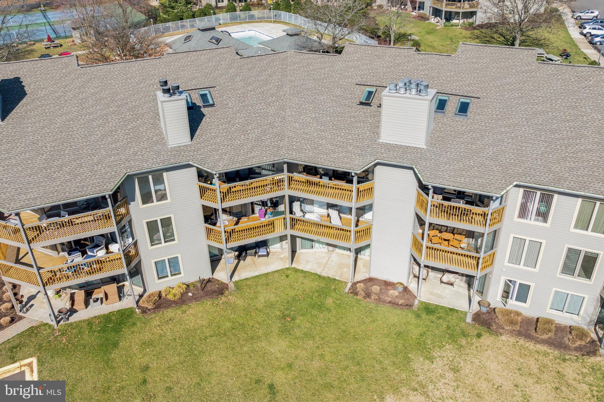 CHESAPEAKE HARBOUR - Residential