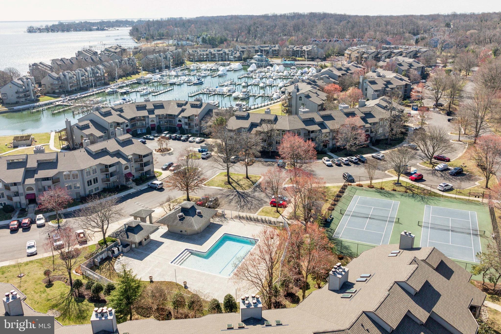 CHESAPEAKE HARBOUR - Residential