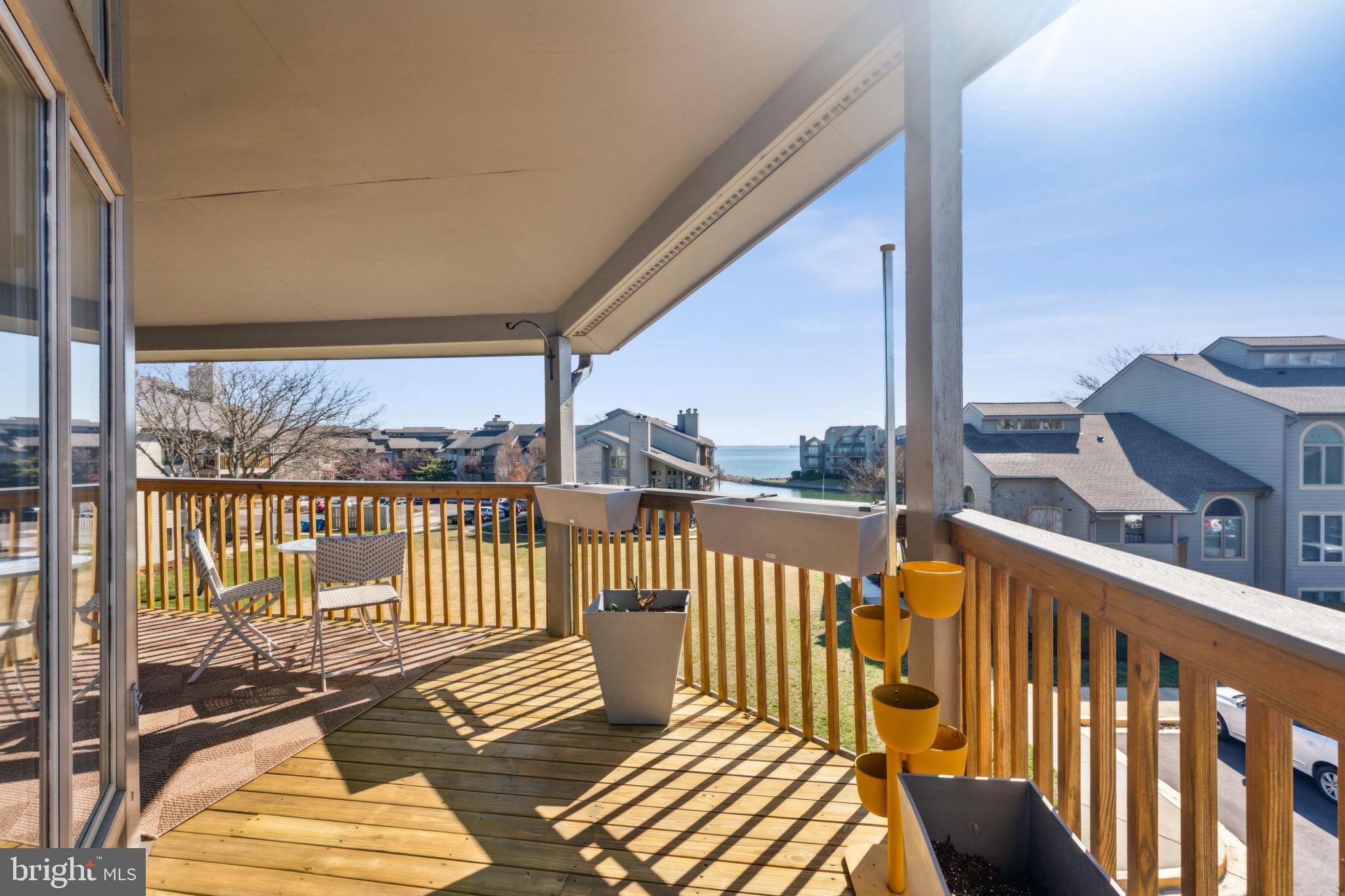 CHESAPEAKE HARBOUR - Residential