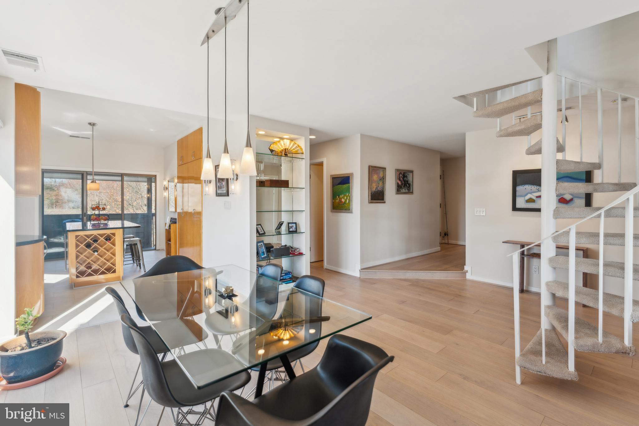 CHESAPEAKE HARBOUR - Residential