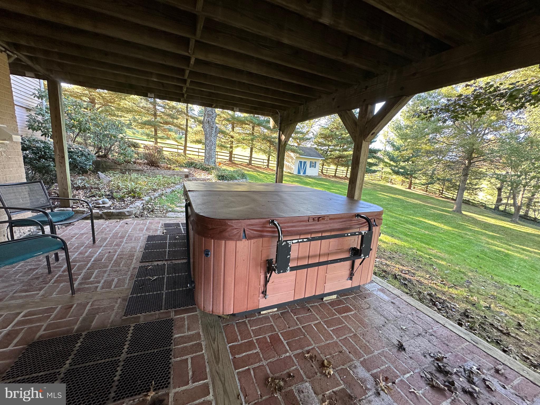 WELLER ESTATES - Residential Lease