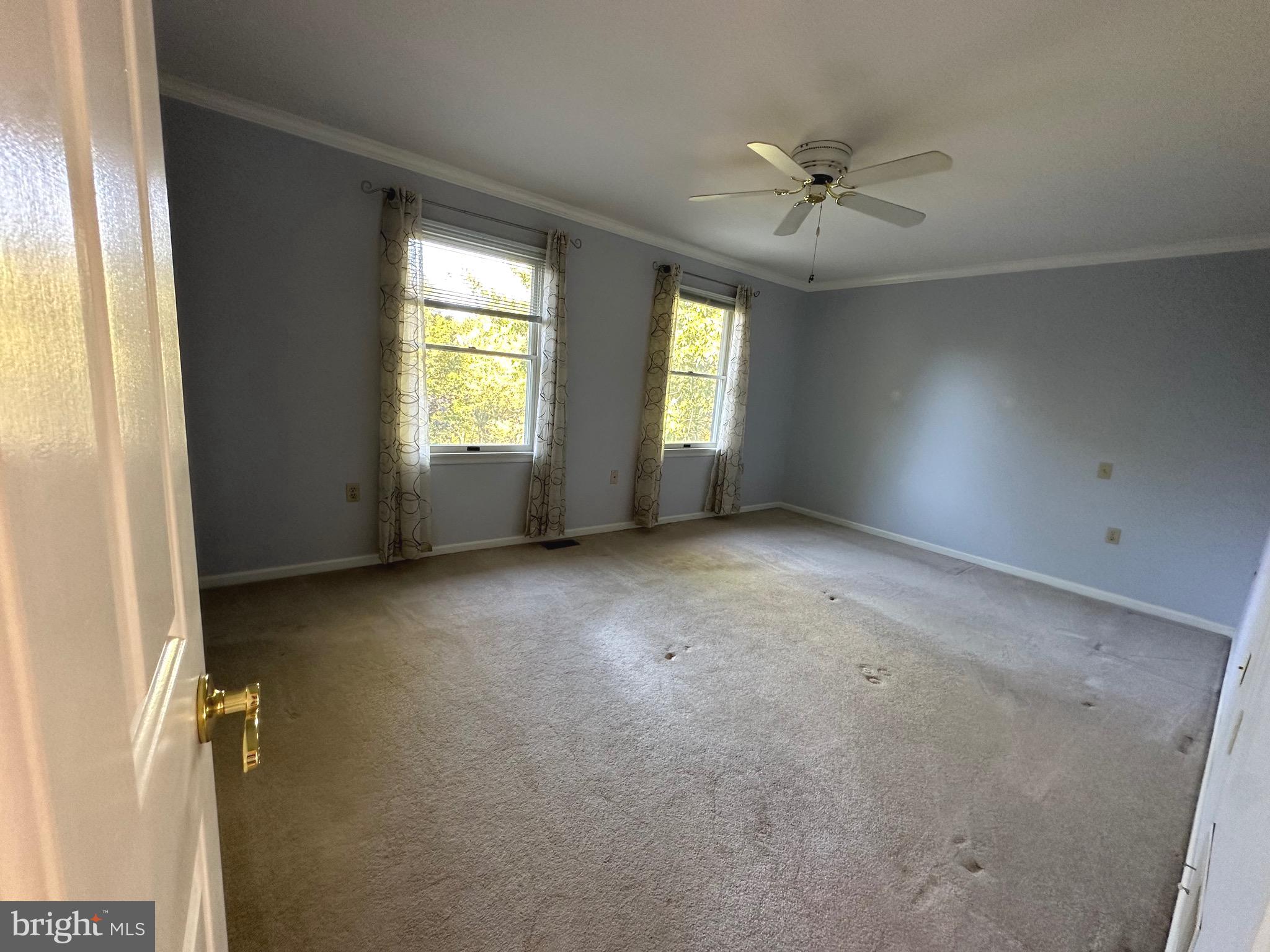 WELLER ESTATES - Residential Lease