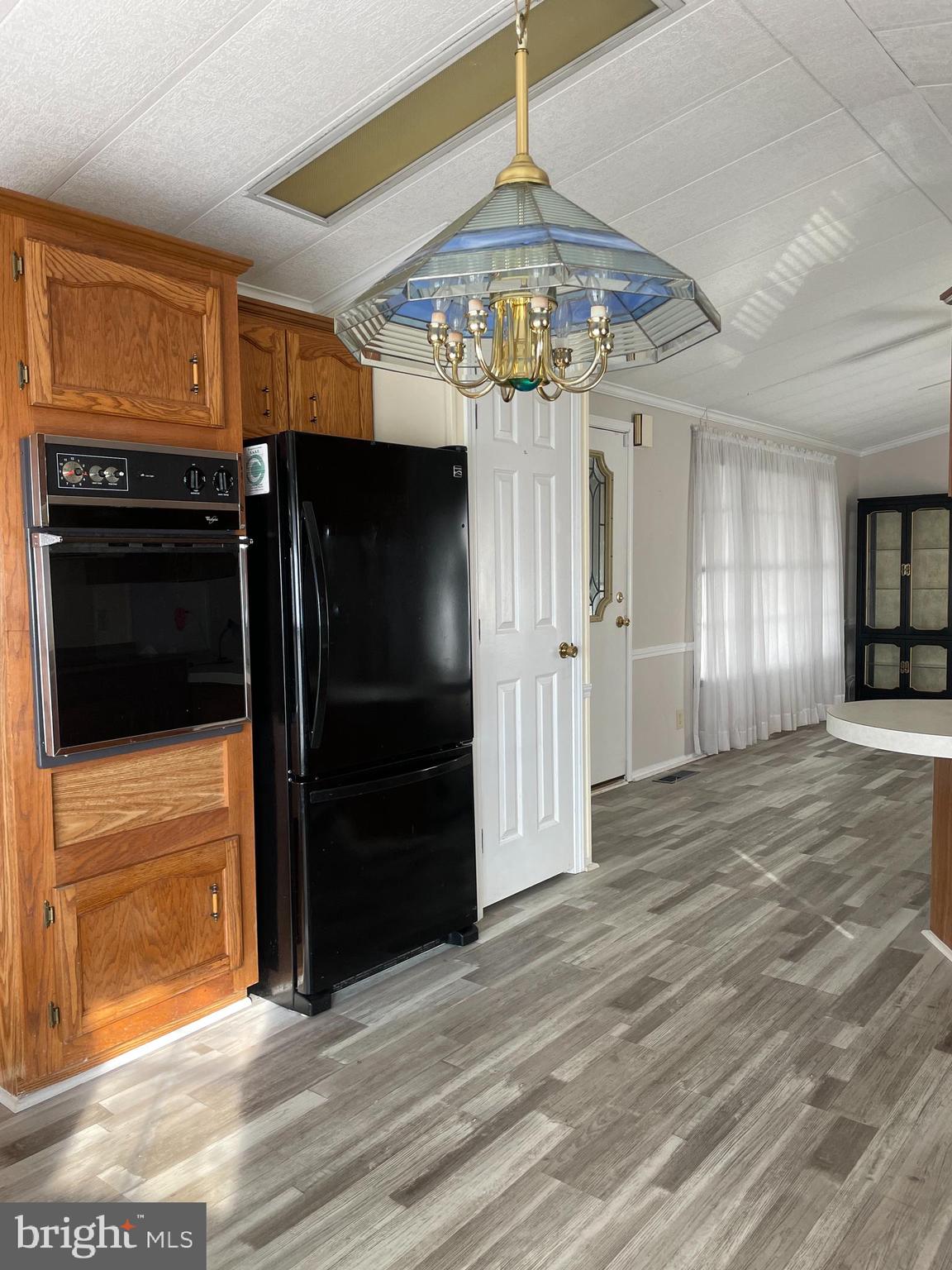 MURRAY MANOR - Residential