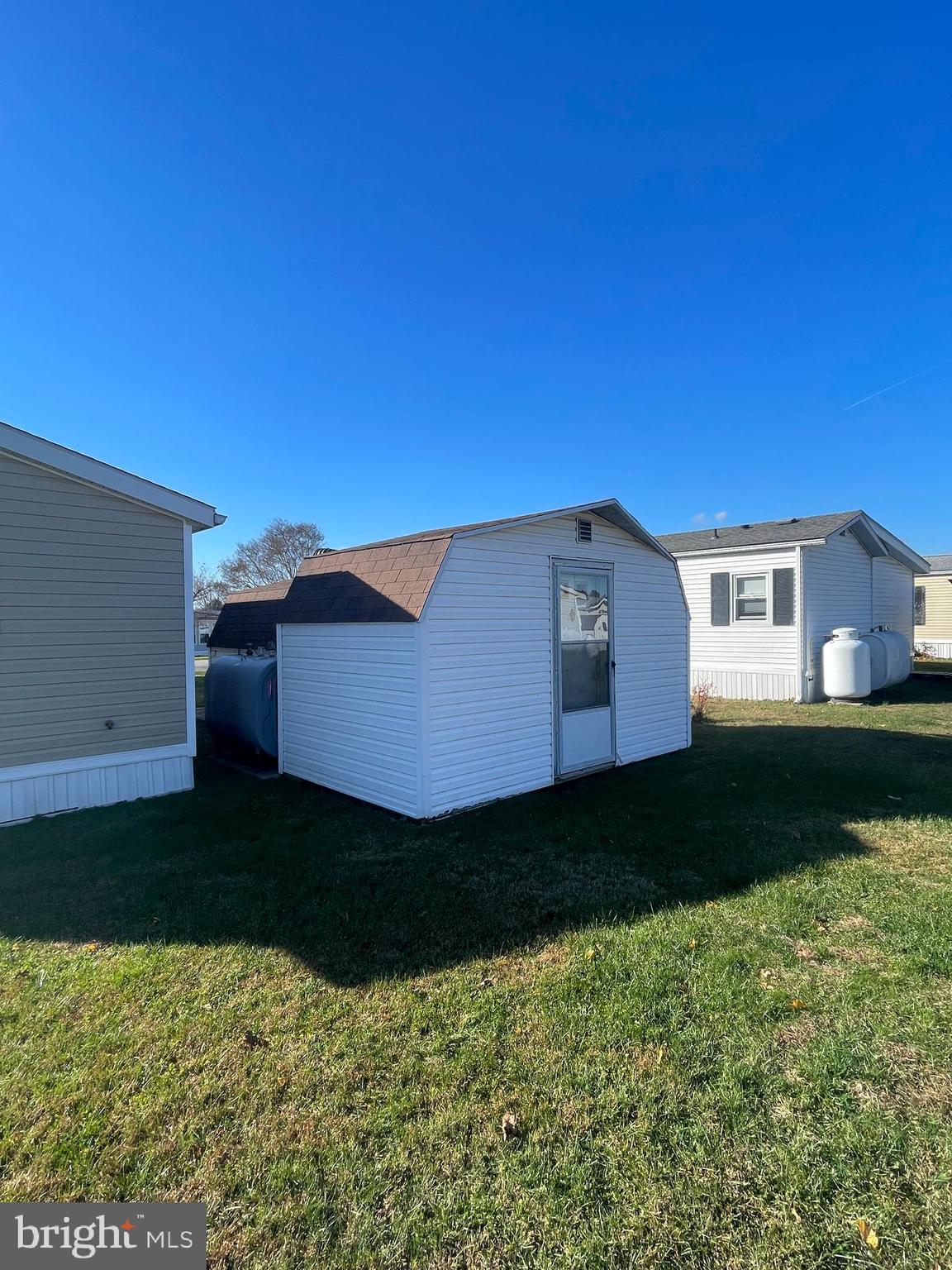 1025 11TH AVENUE 752