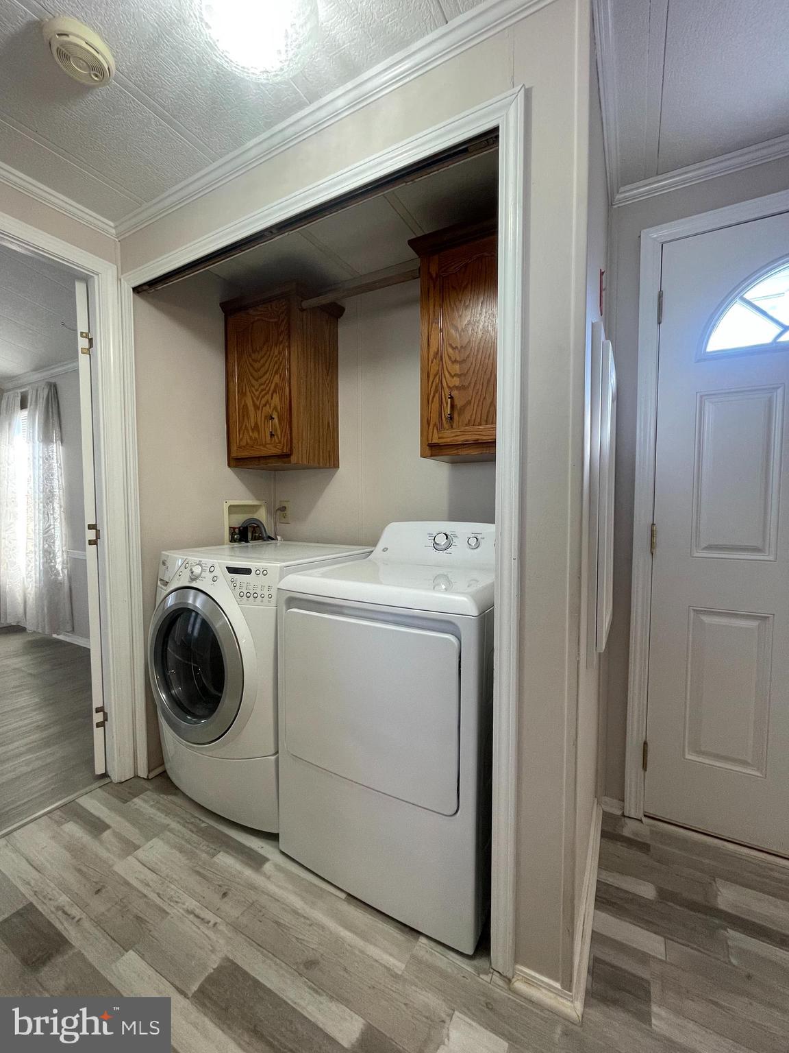 MURRAY MANOR - Residential