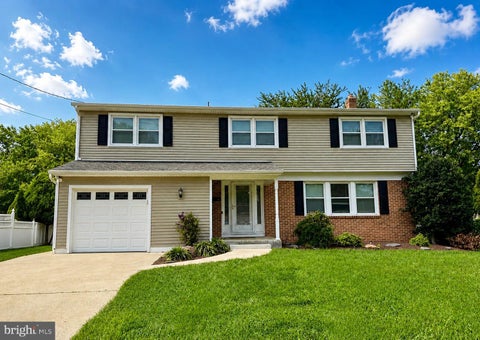 Homes For Sale - 1833 W Point Drive<br/> CHERRY HILL, NJ 08003