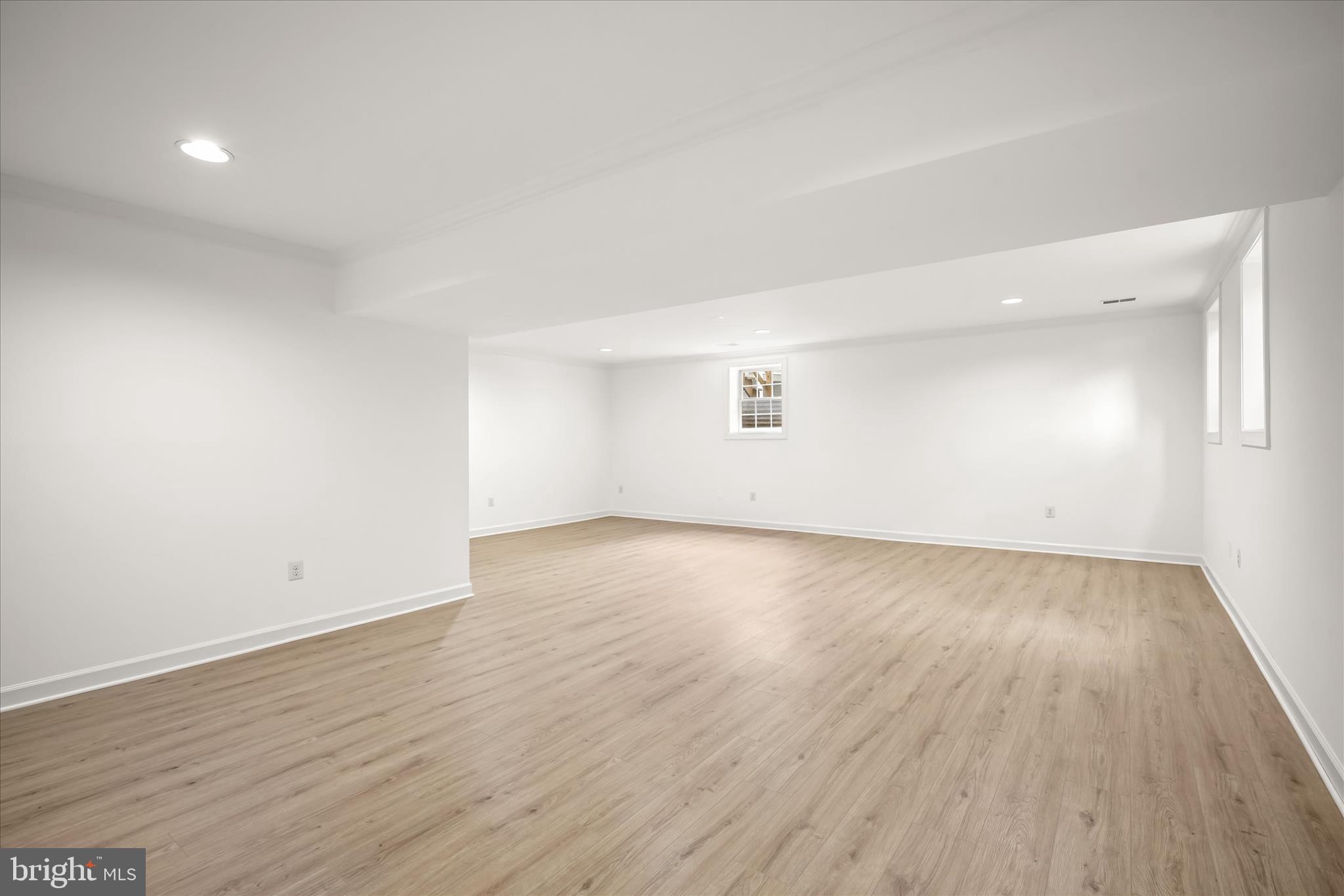 POTOMAC GROVE - Residential