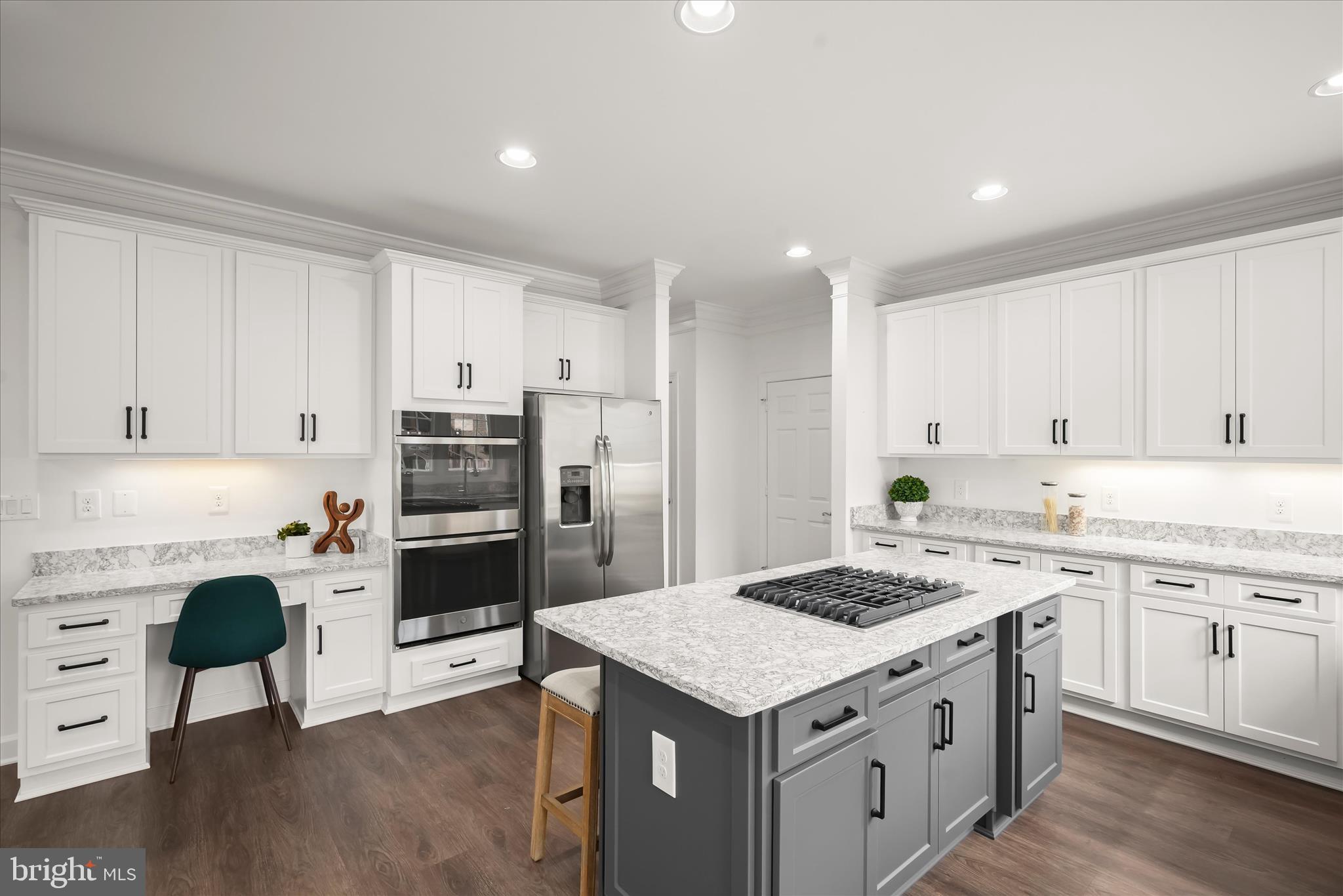 POTOMAC GROVE - Residential