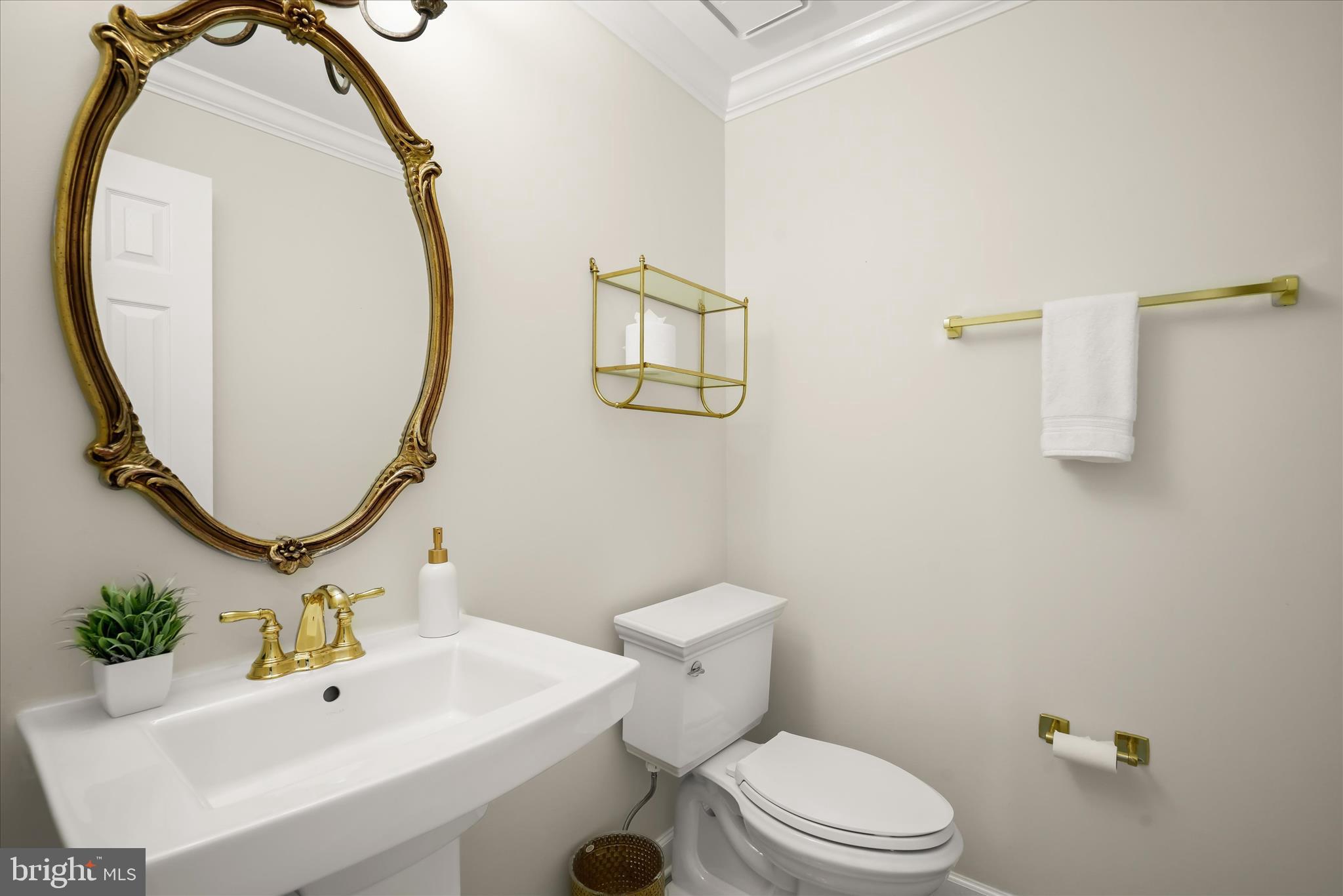 POTOMAC GROVE - Residential