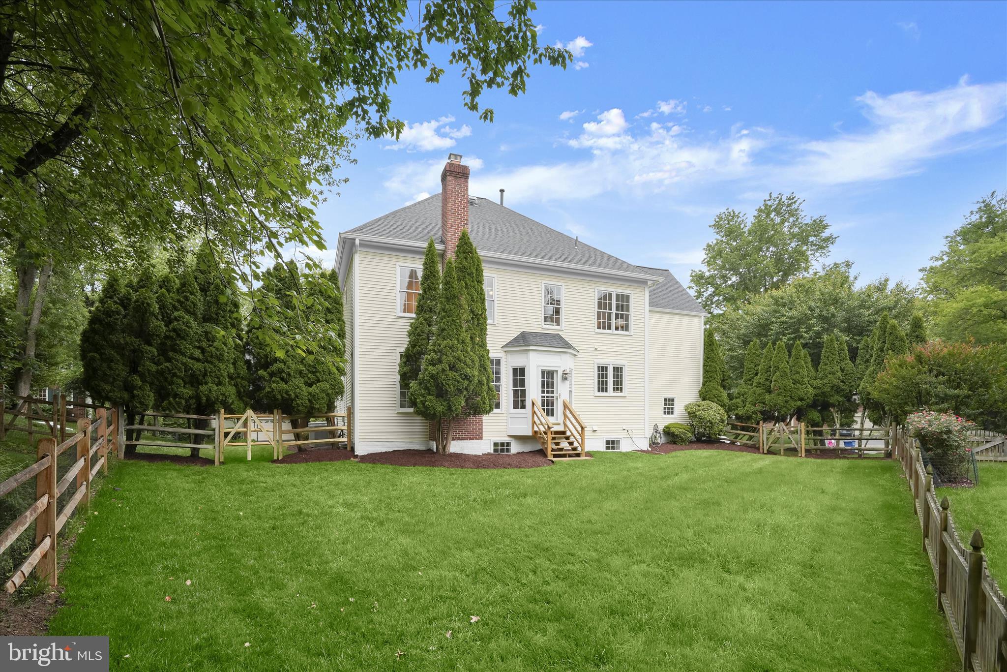 POTOMAC GROVE - Residential
