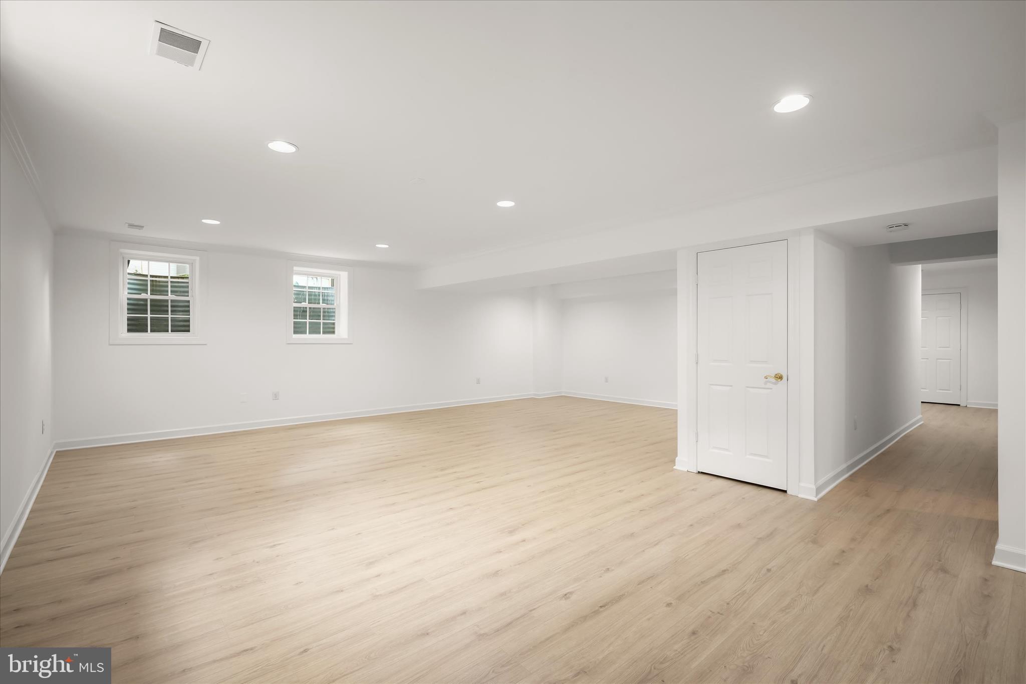 POTOMAC GROVE - Residential