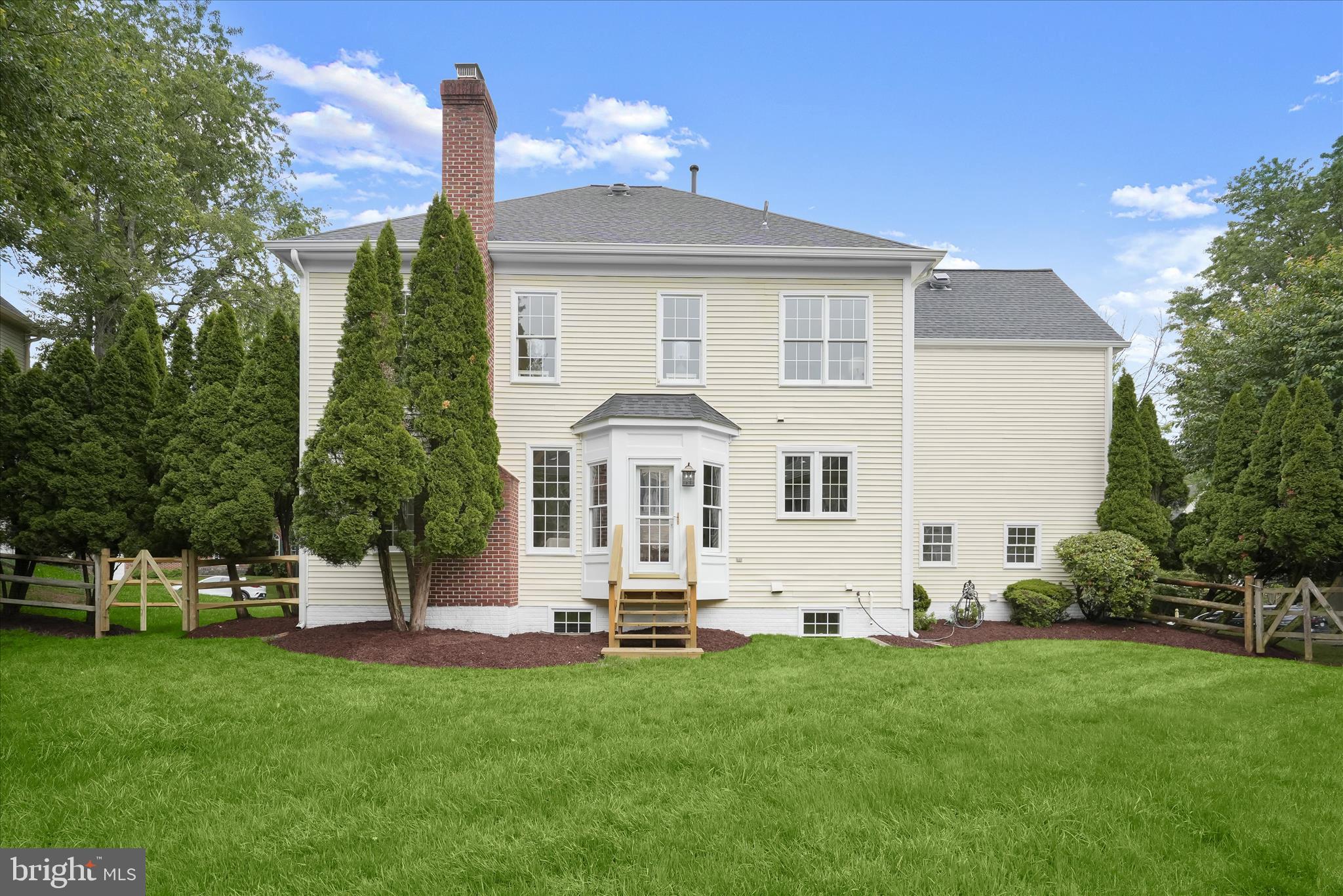 POTOMAC GROVE - Residential