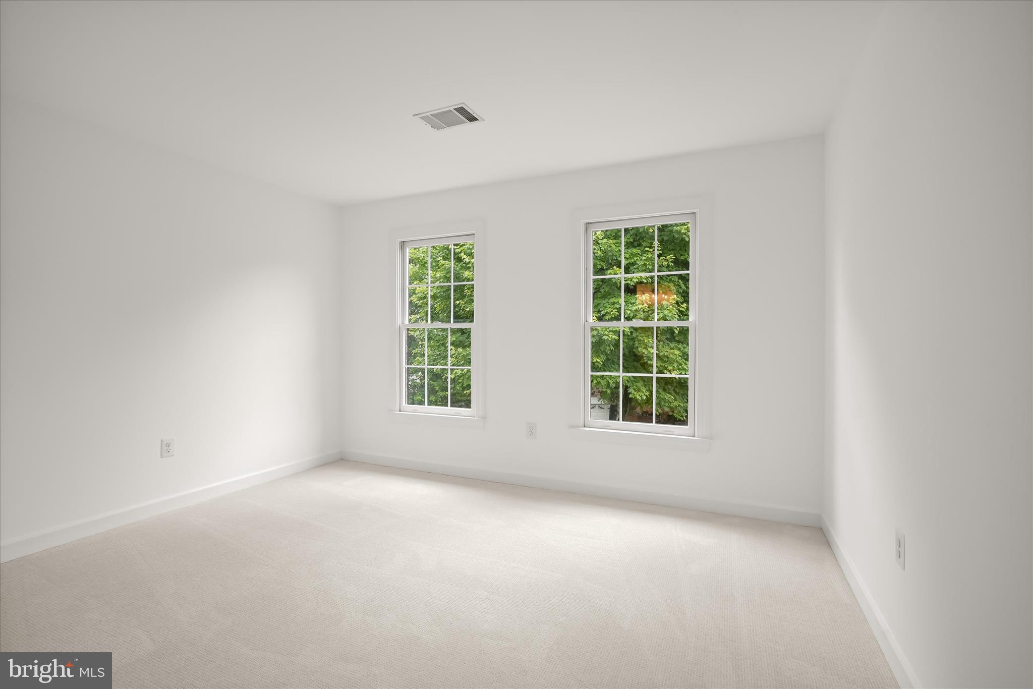 POTOMAC GROVE - Residential