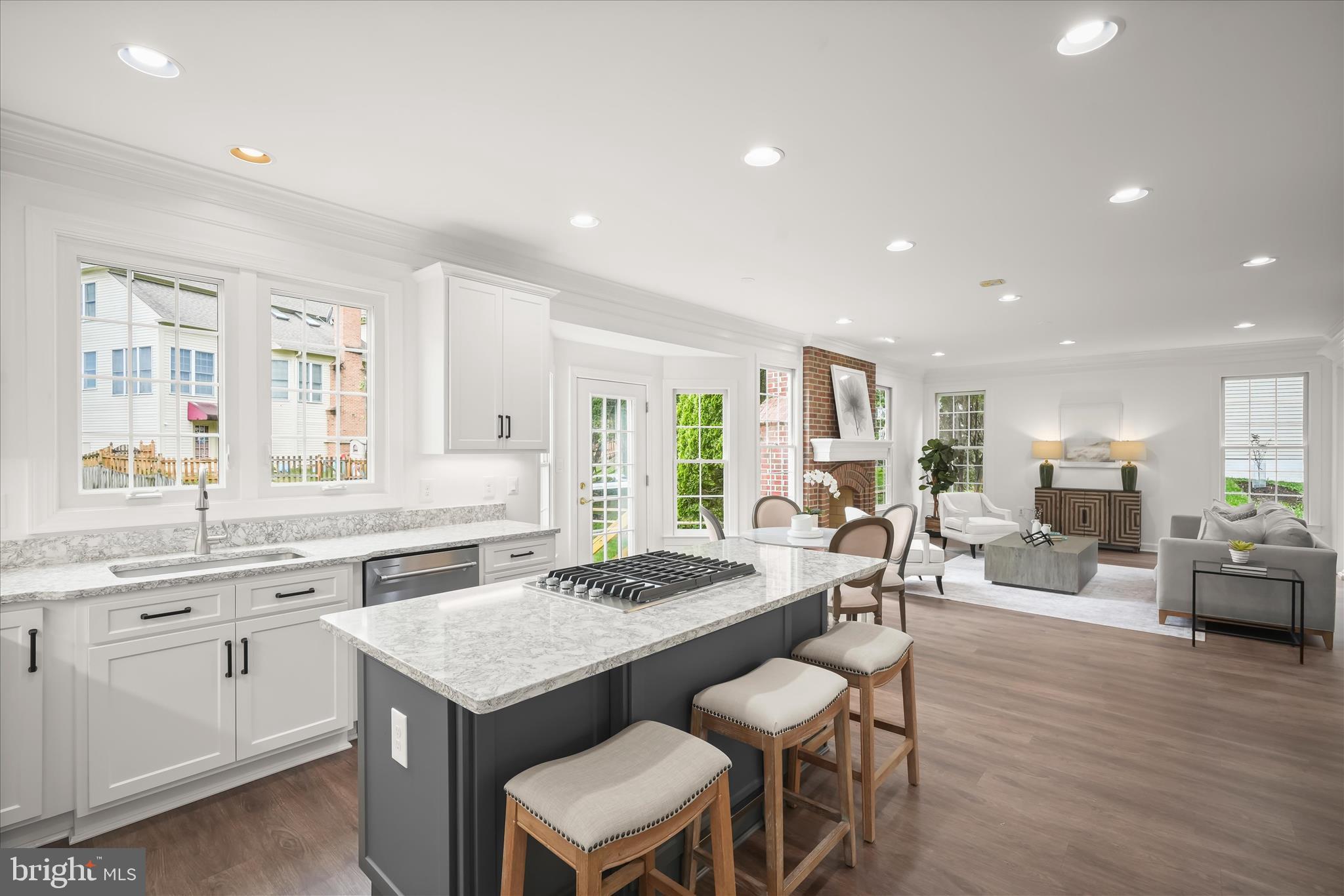 POTOMAC GROVE - Residential