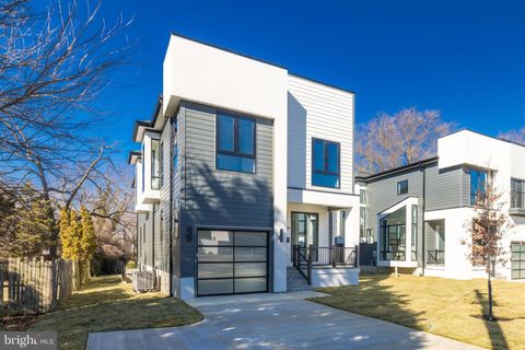 3506 LAKE STREET FALLS CHURCH VA 22041