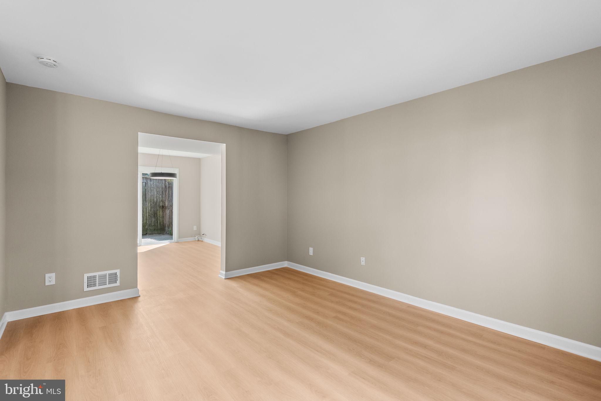 9512 TIPPETT LANE