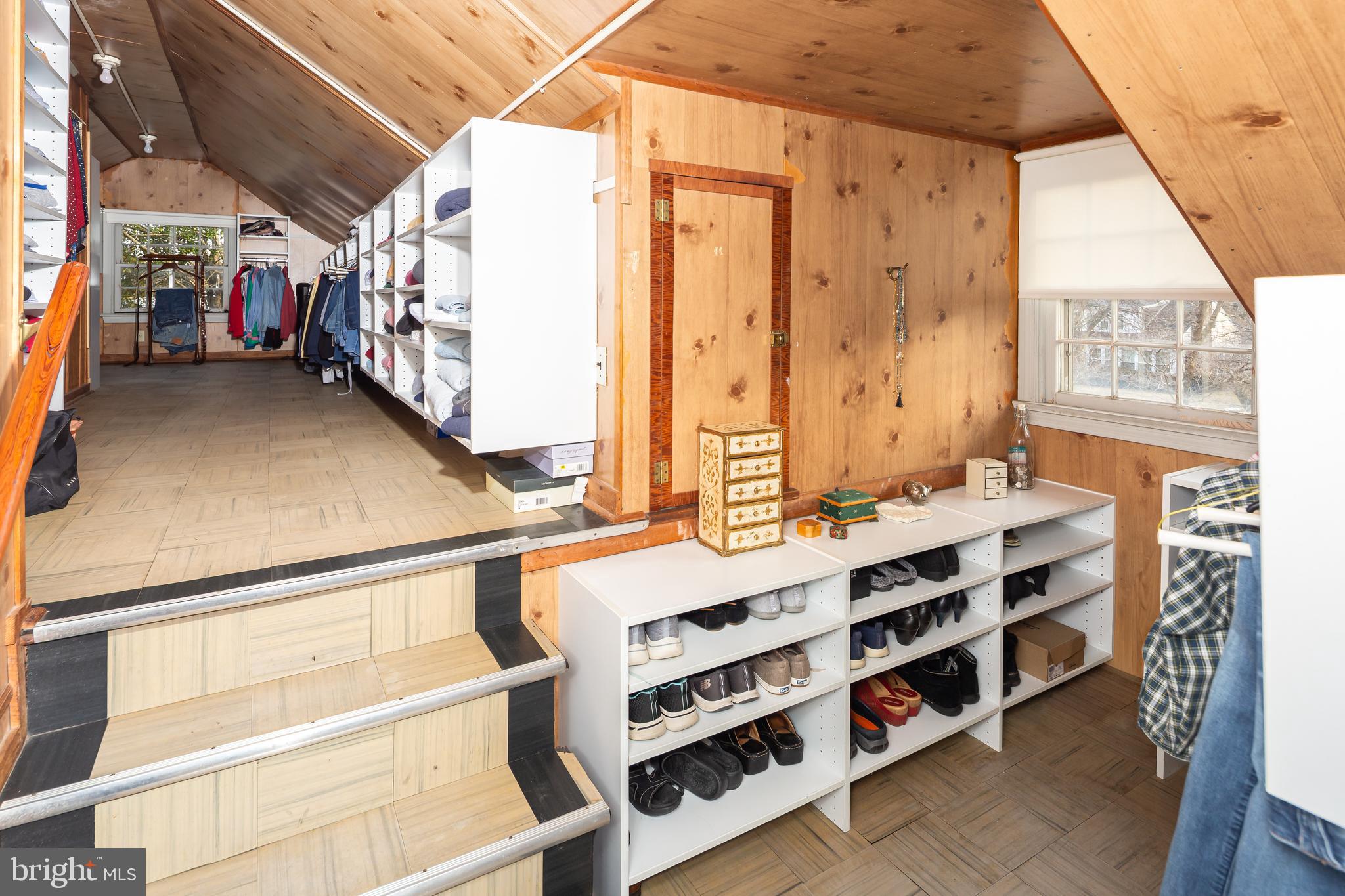 SHORTRIDGE - Residential