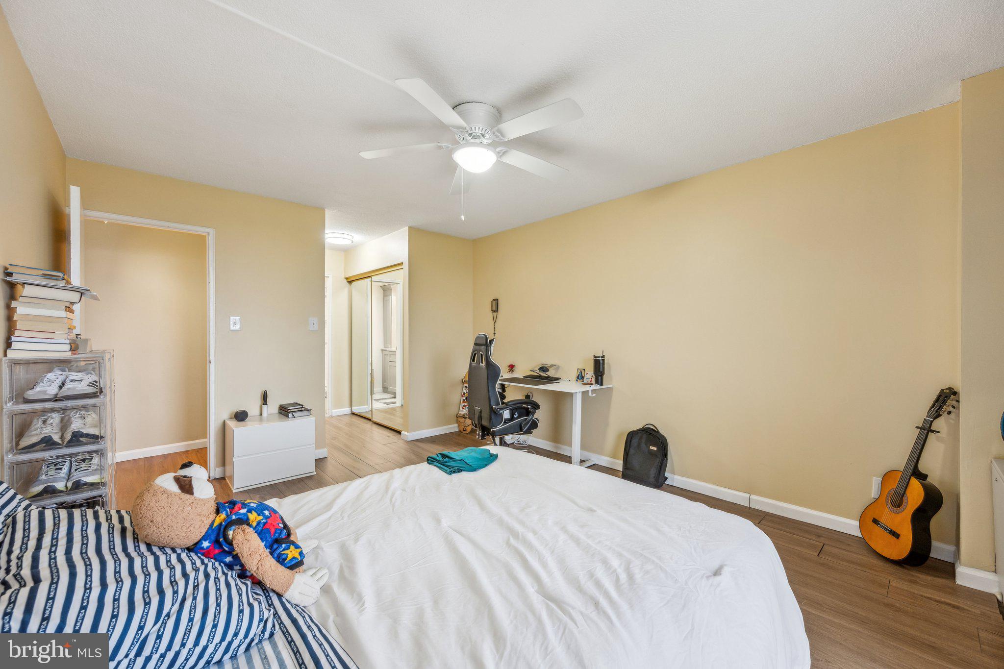 THE CARLTON - Residential