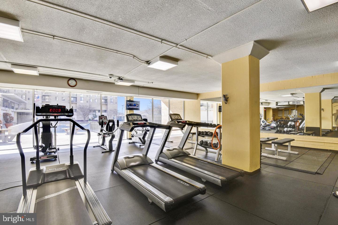 THE CARLTON - Residential