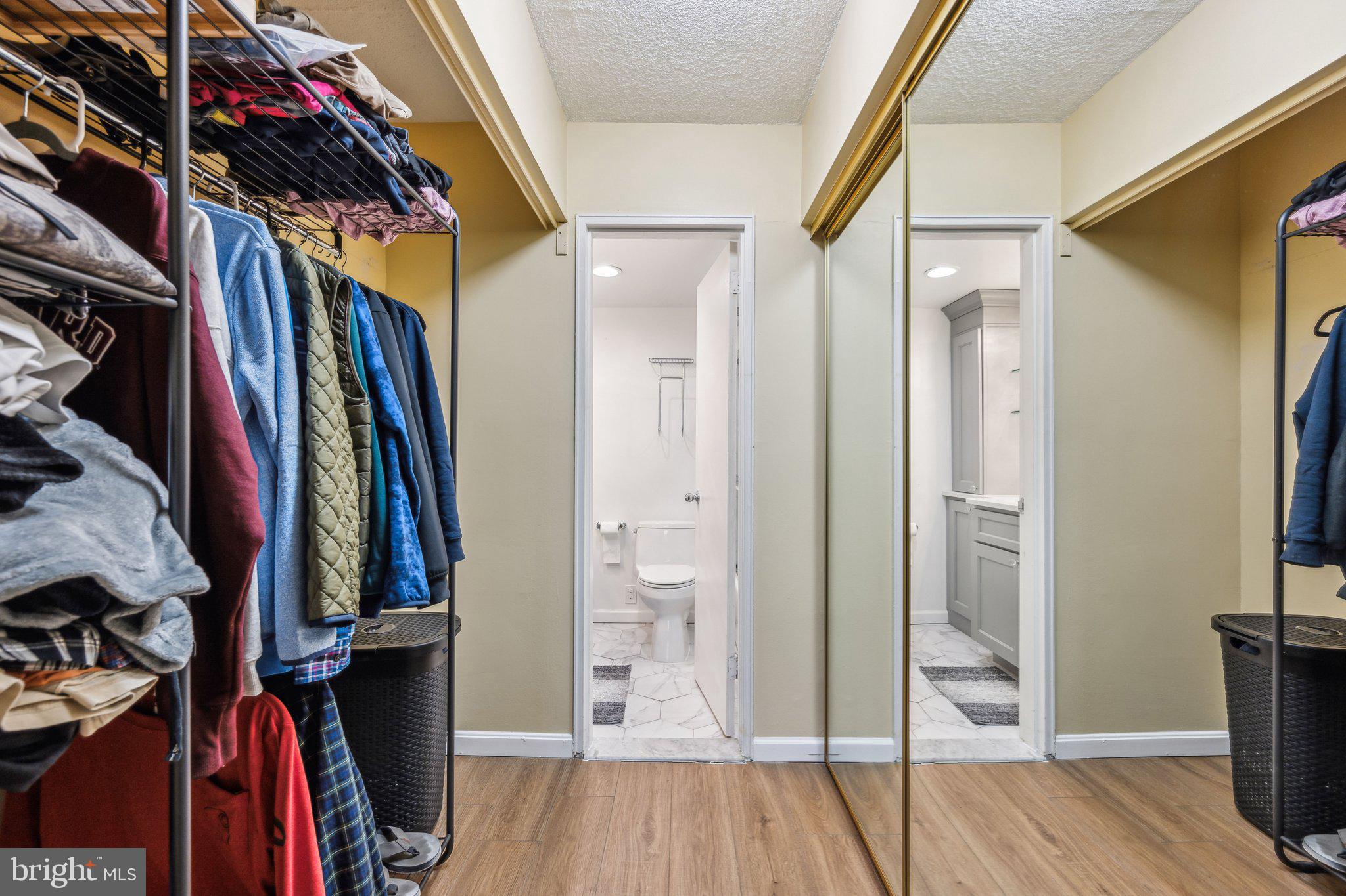 THE CARLTON - Residential