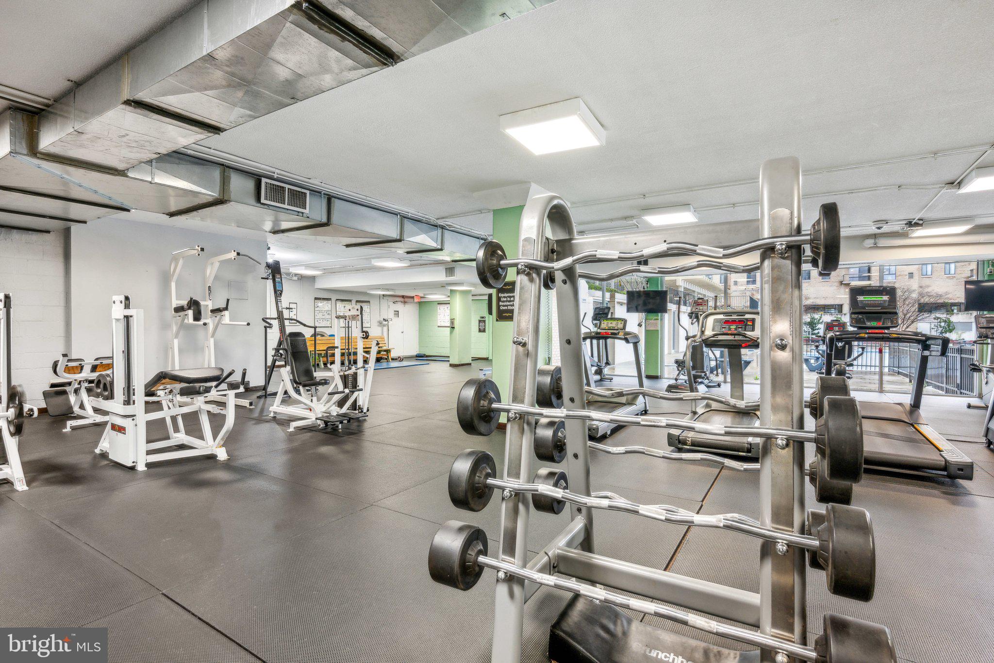 THE CARLTON - Residential