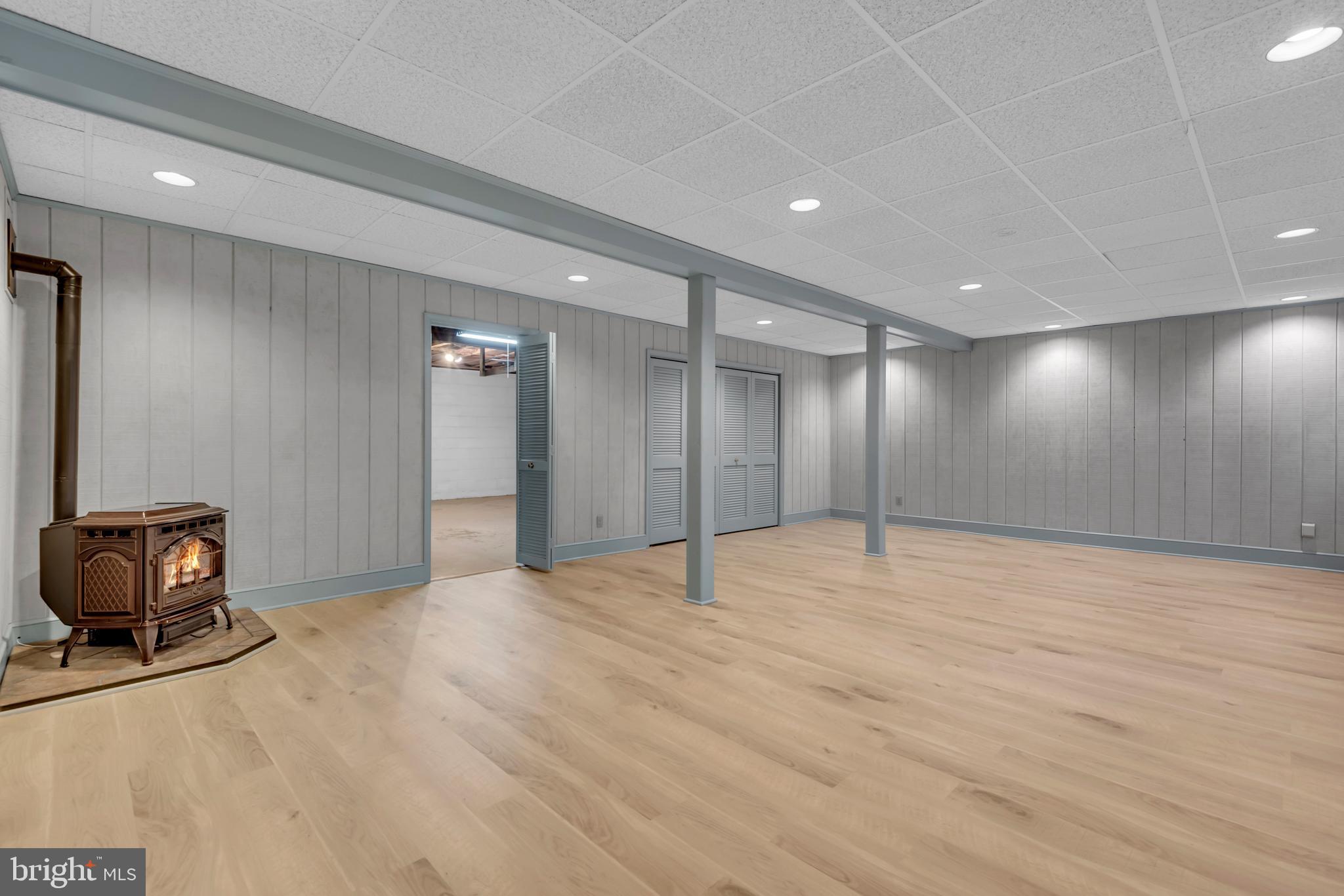 HARBOR HILLS - Residential