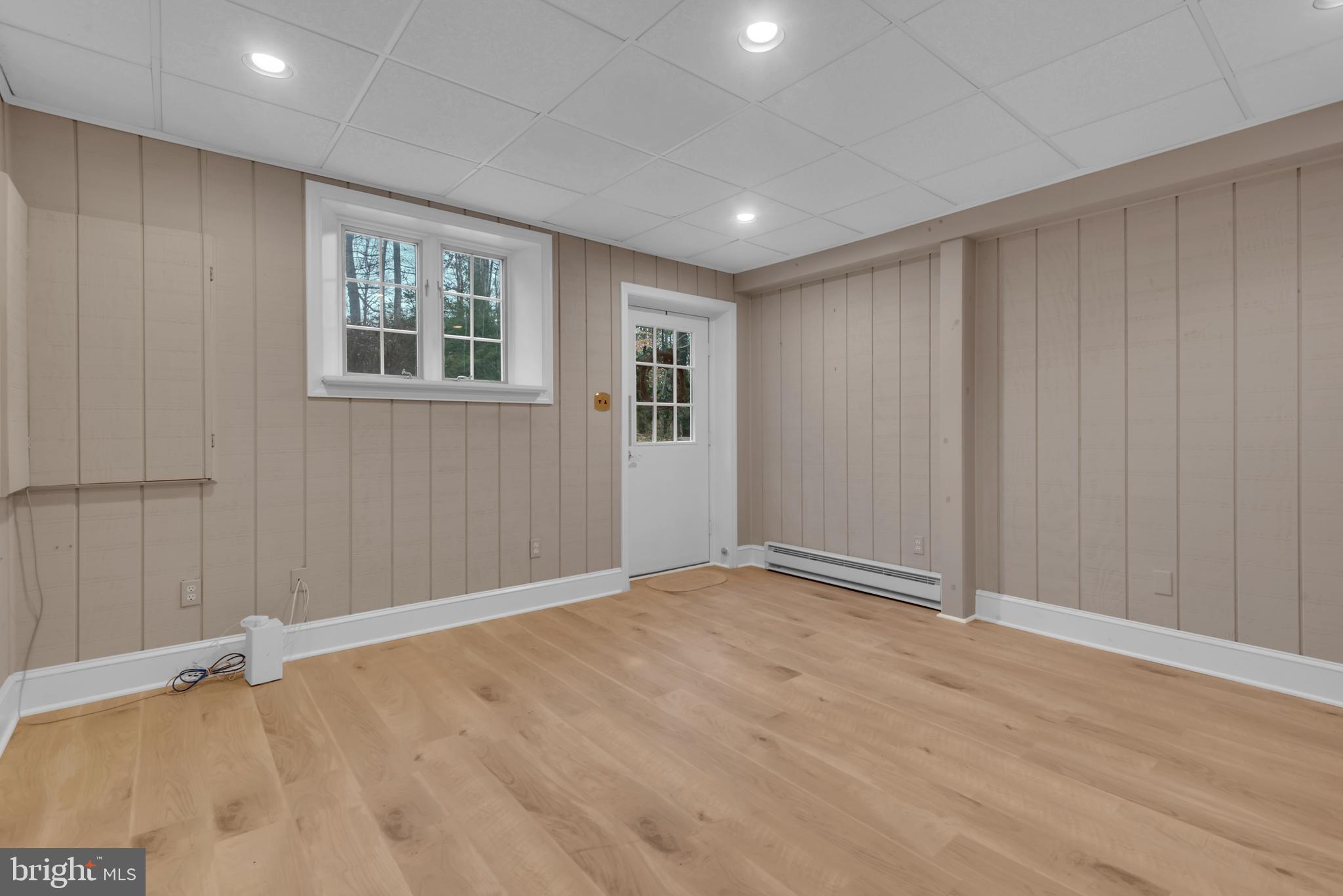 HARBOR HILLS - Residential