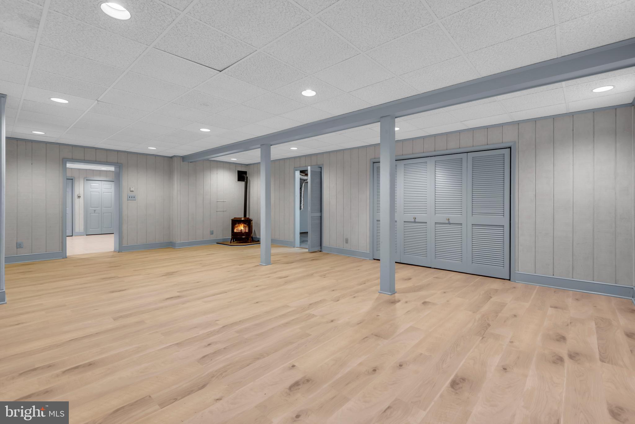 HARBOR HILLS - Residential