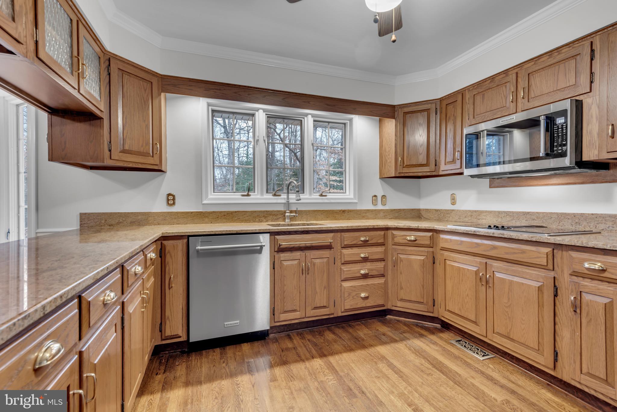 HARBOR HILLS - Residential