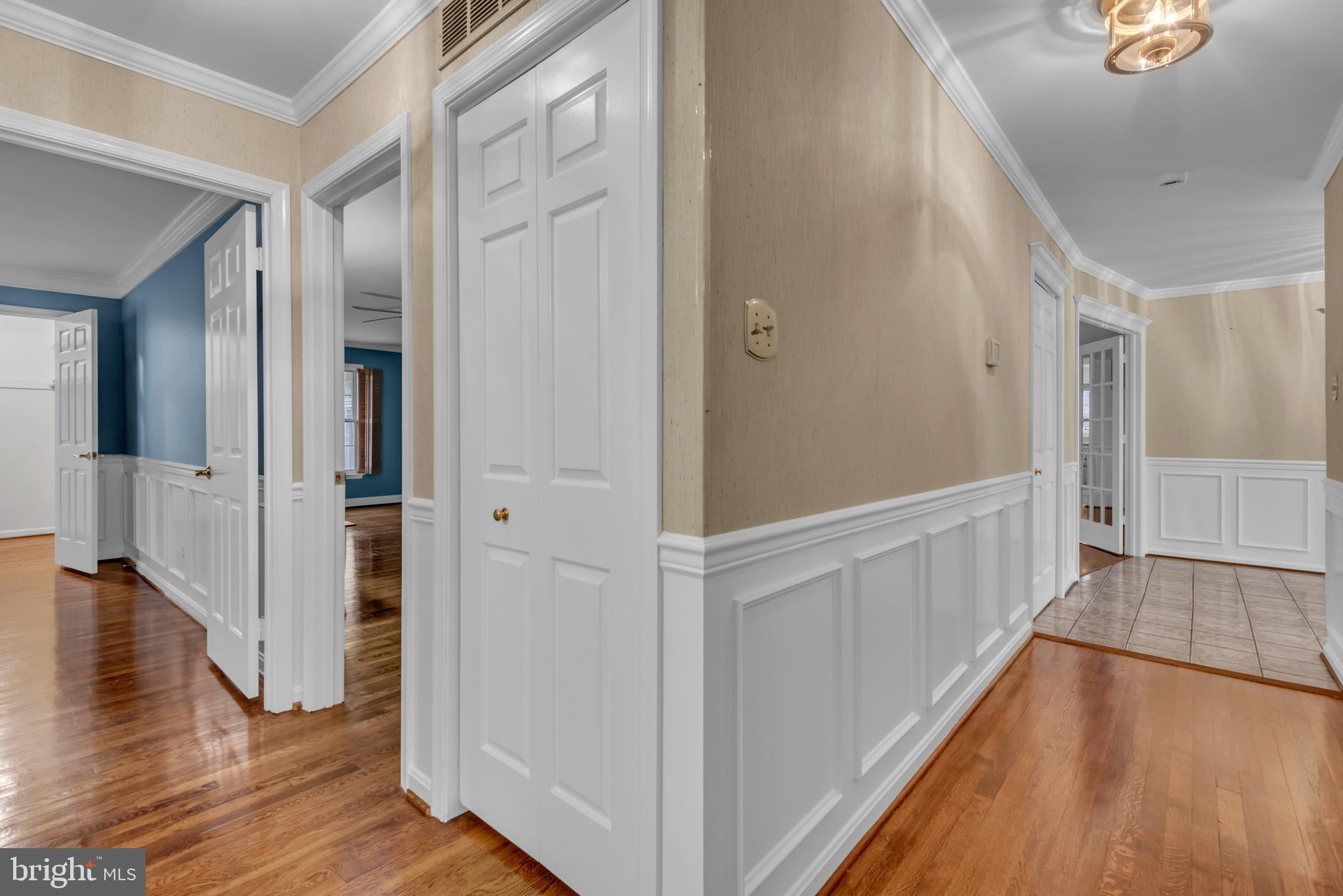 HARBOR HILLS - Residential