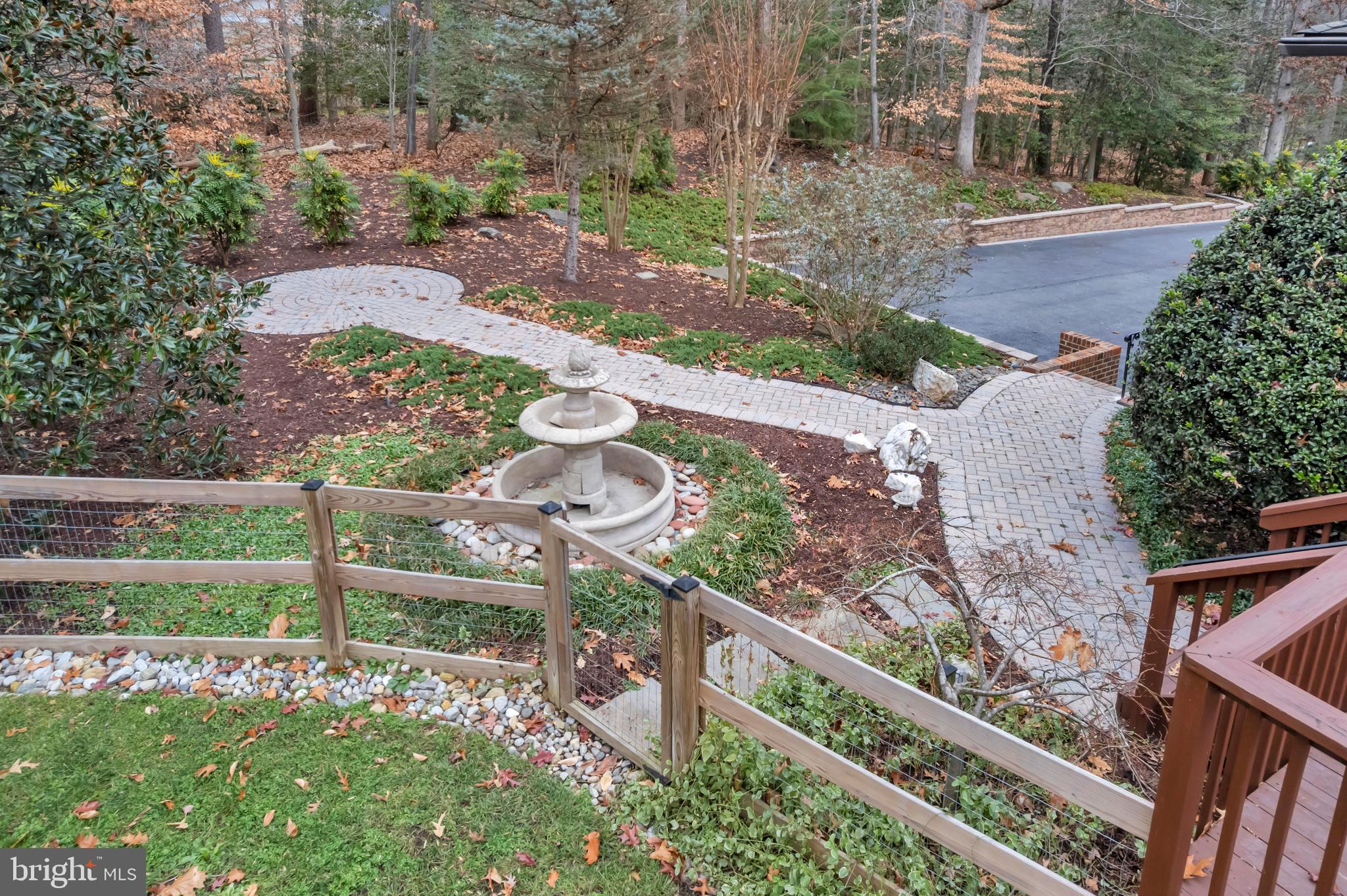 HARBOR HILLS - Residential