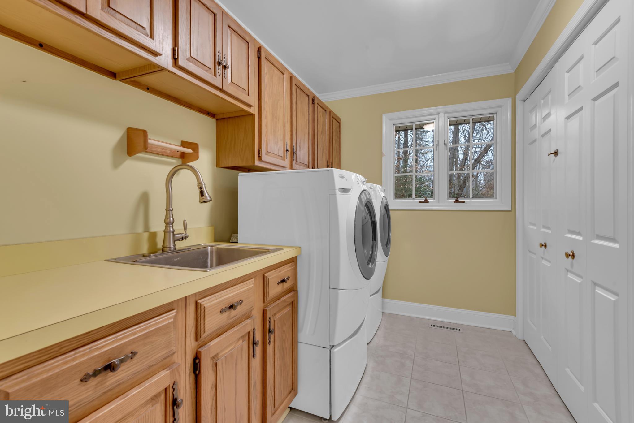 HARBOR HILLS - Residential