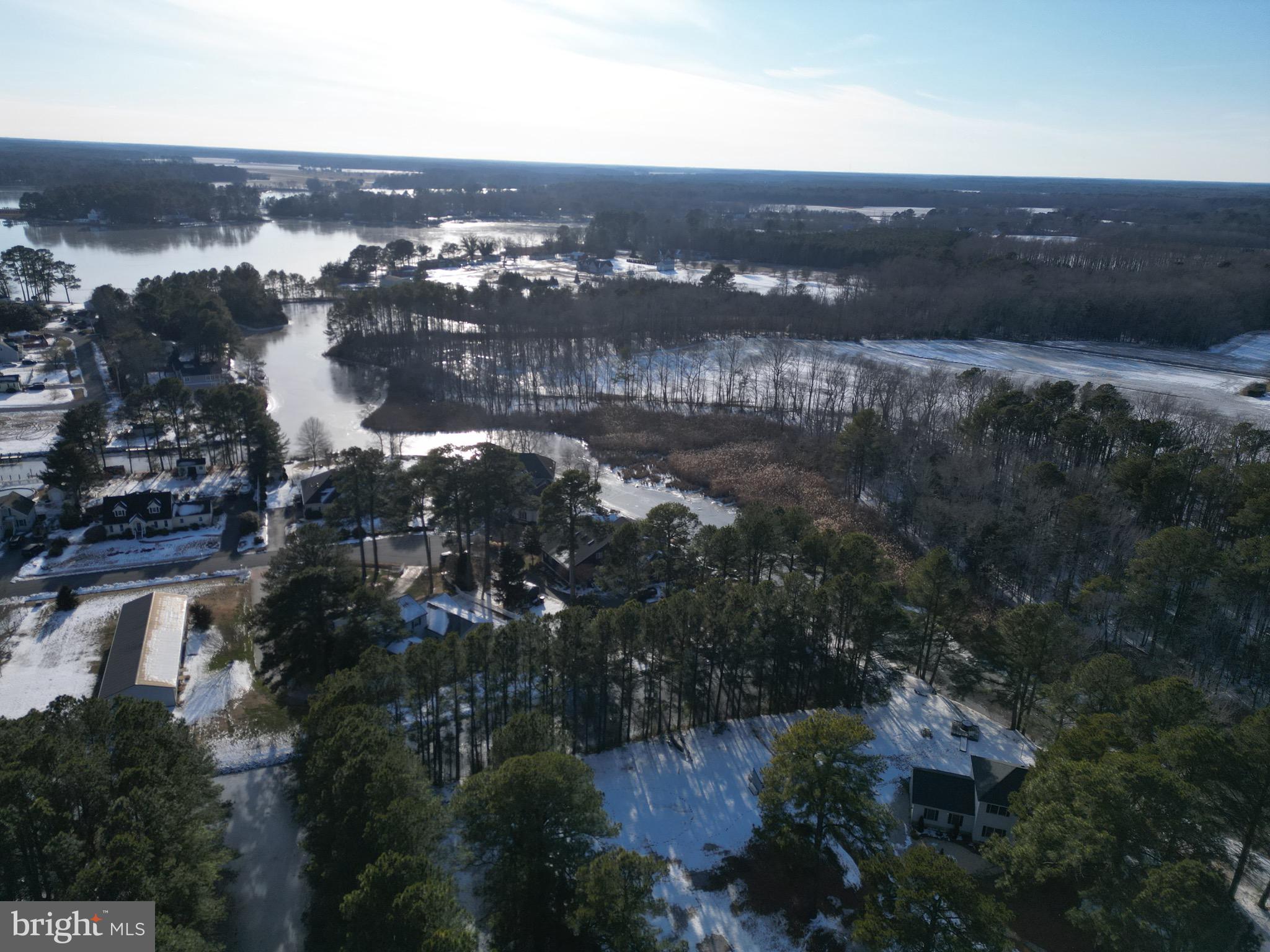 HOLIDAY HARBOR - Residential