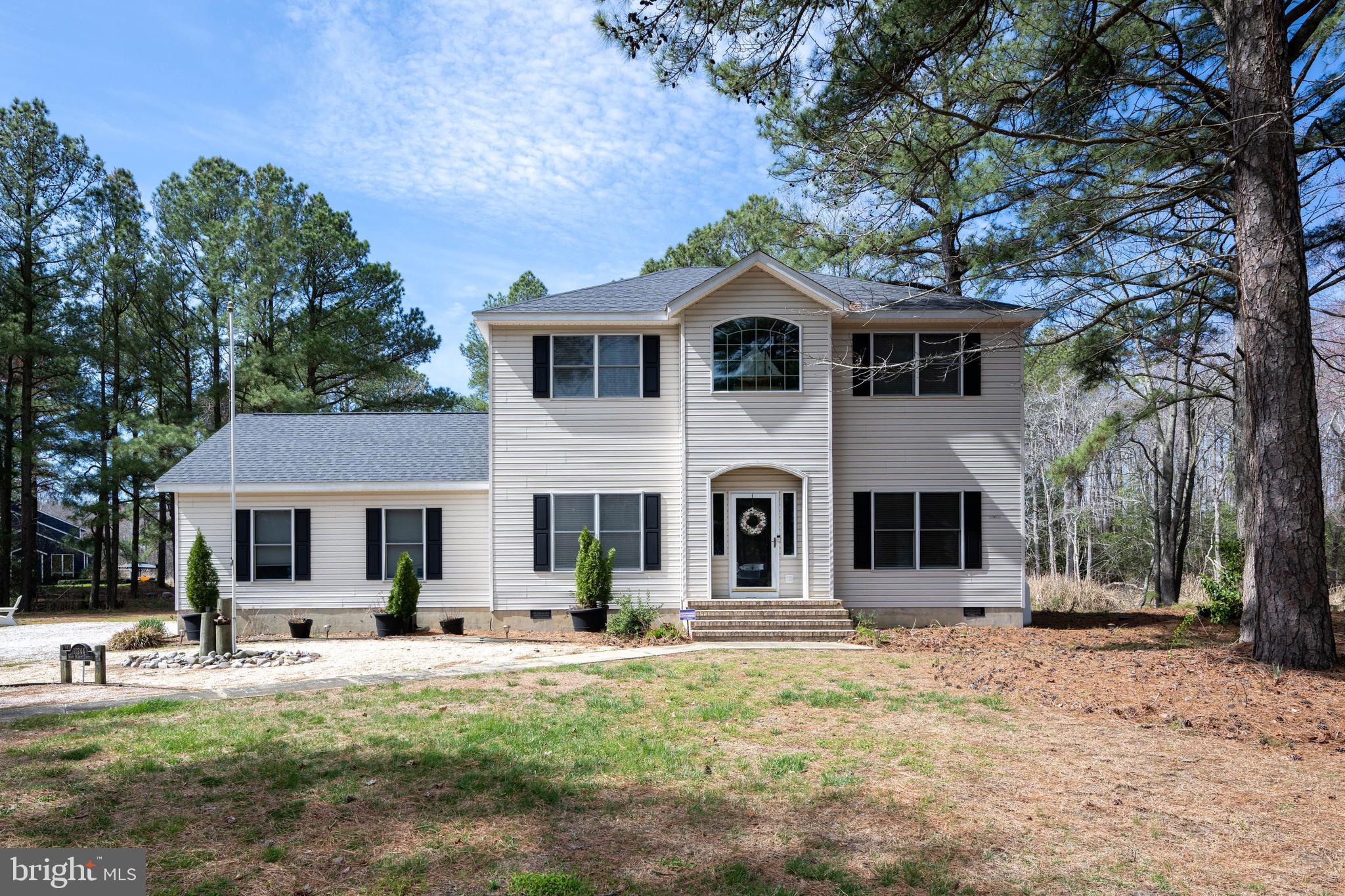 HOLIDAY HARBOR - Residential