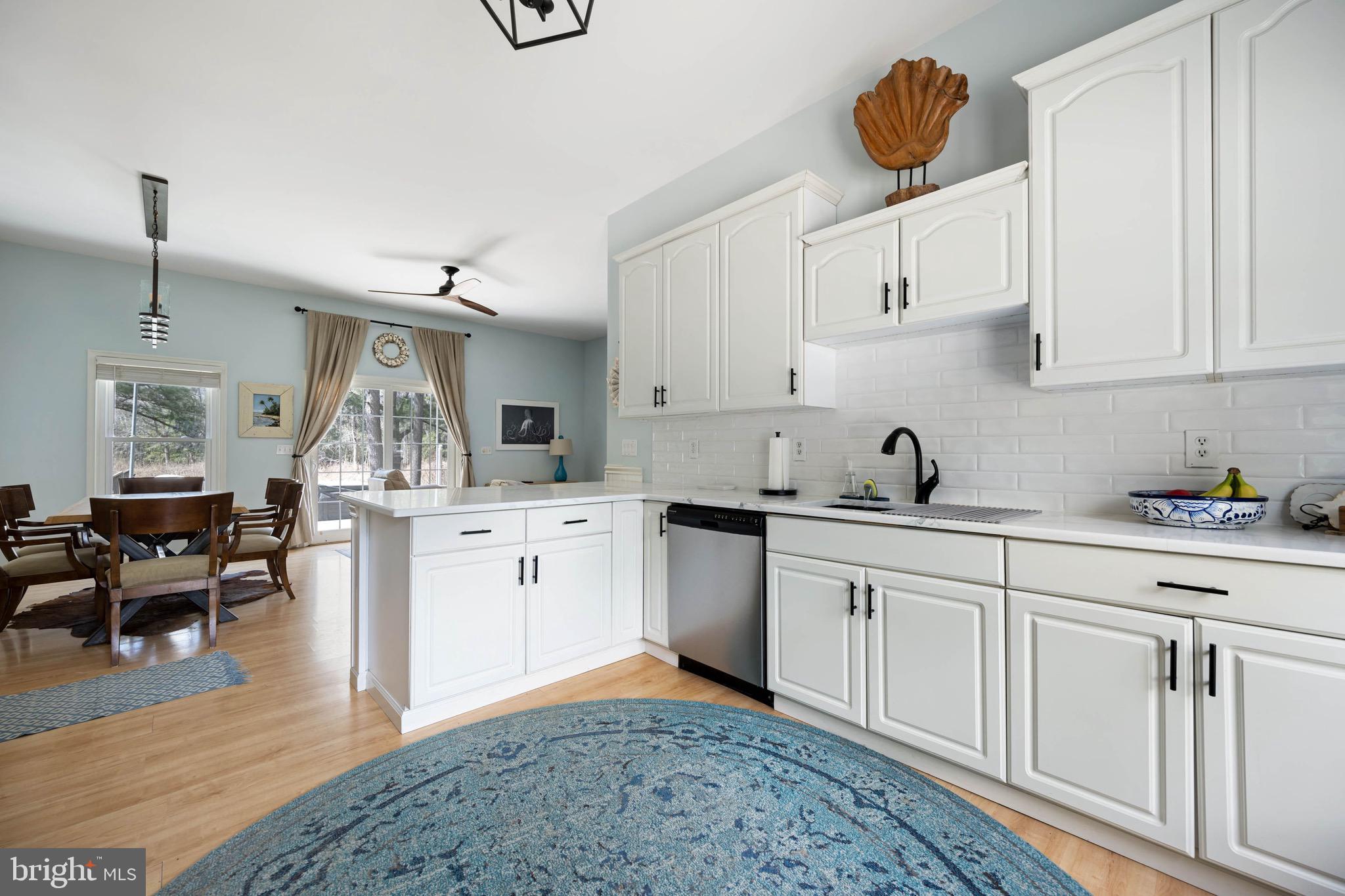 HOLIDAY HARBOR - Residential