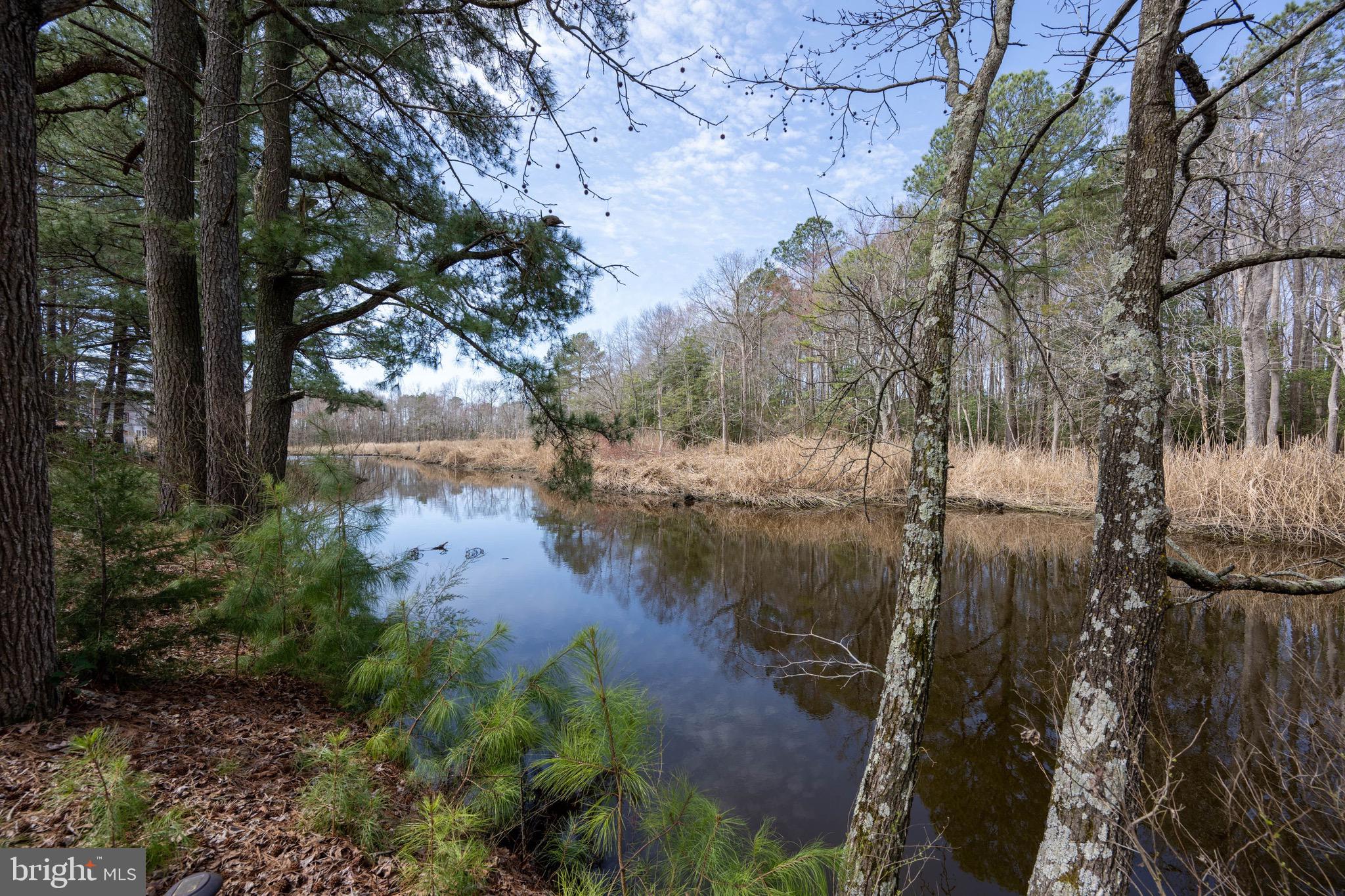 HOLIDAY HARBOR - Residential