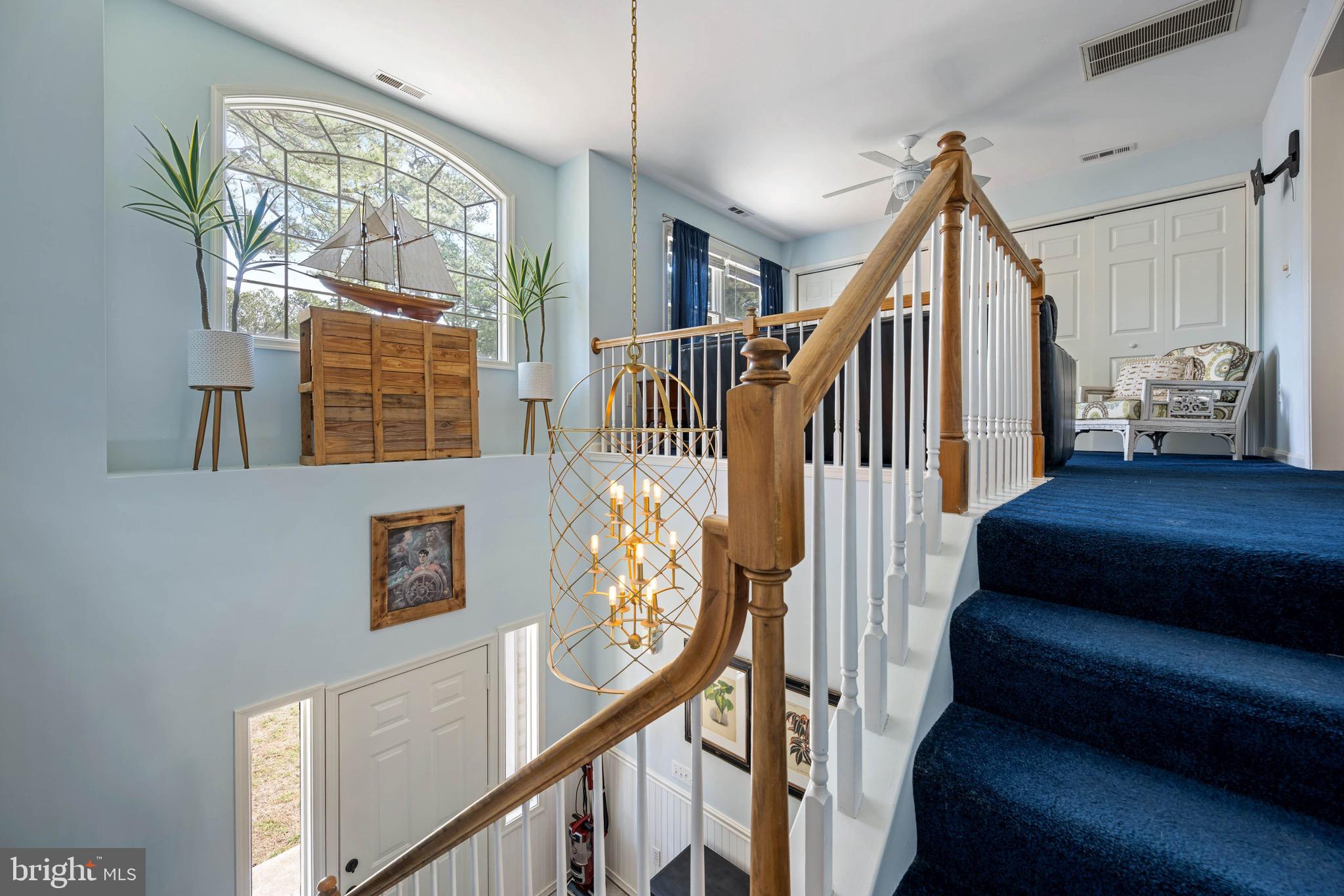 HOLIDAY HARBOR - Residential