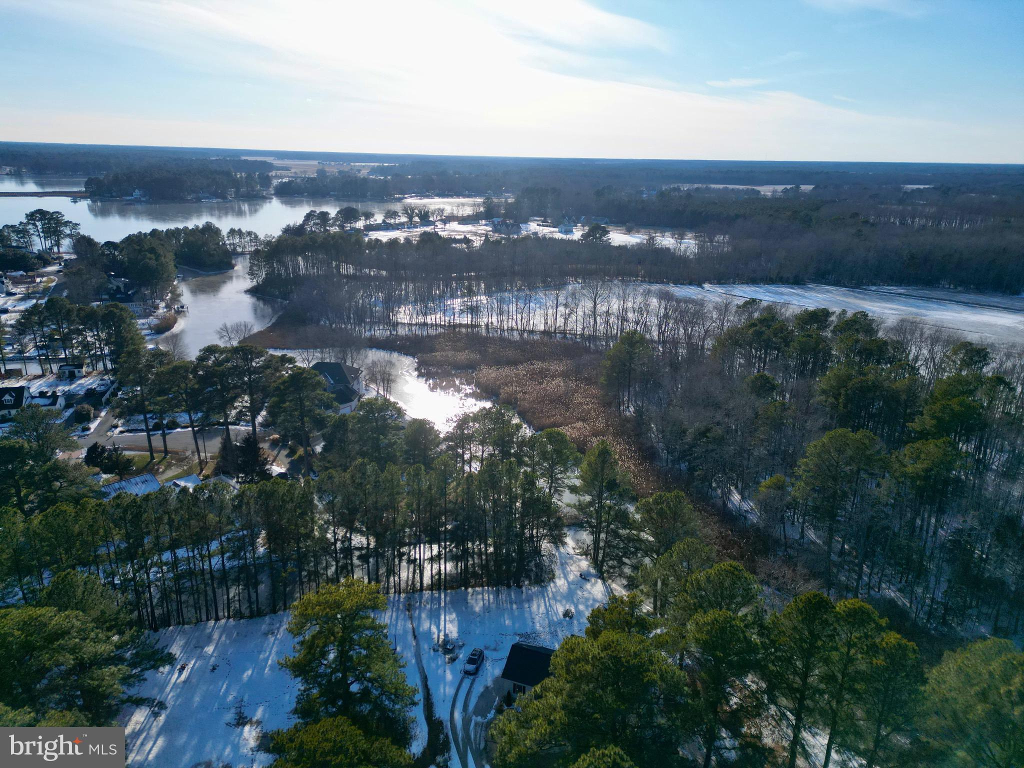HOLIDAY HARBOR - Residential